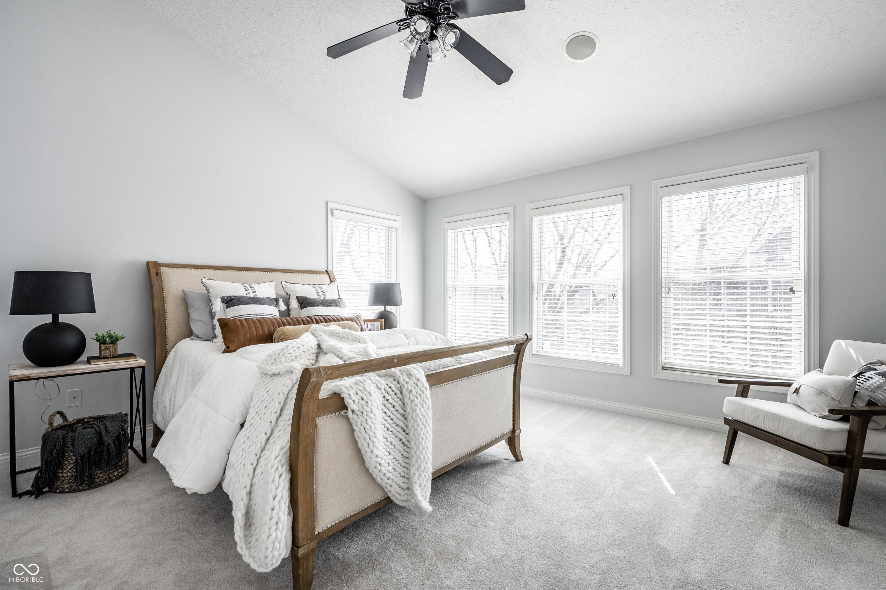 8635 Meridian Square Drive