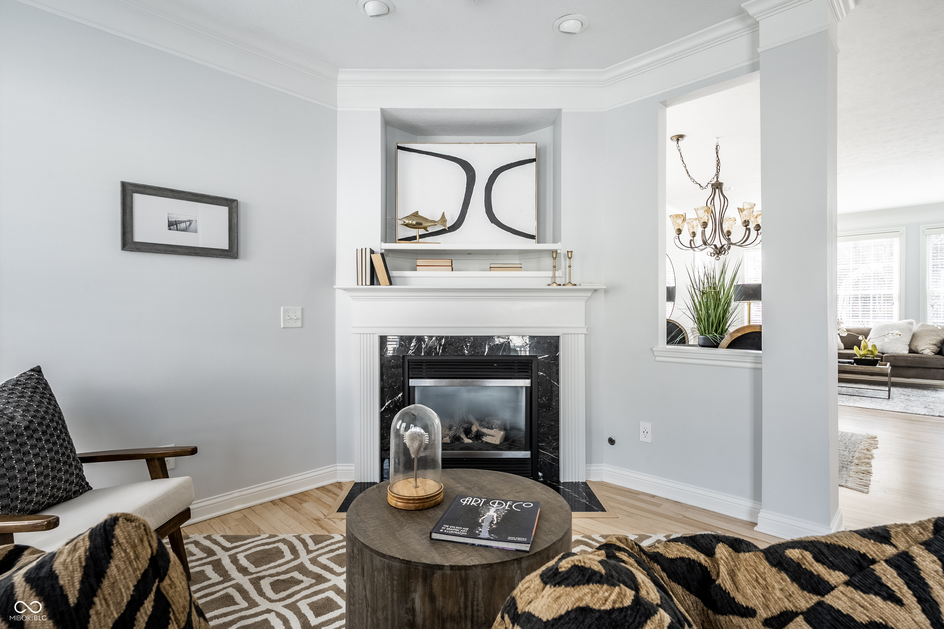 8635 Meridian Square Drive