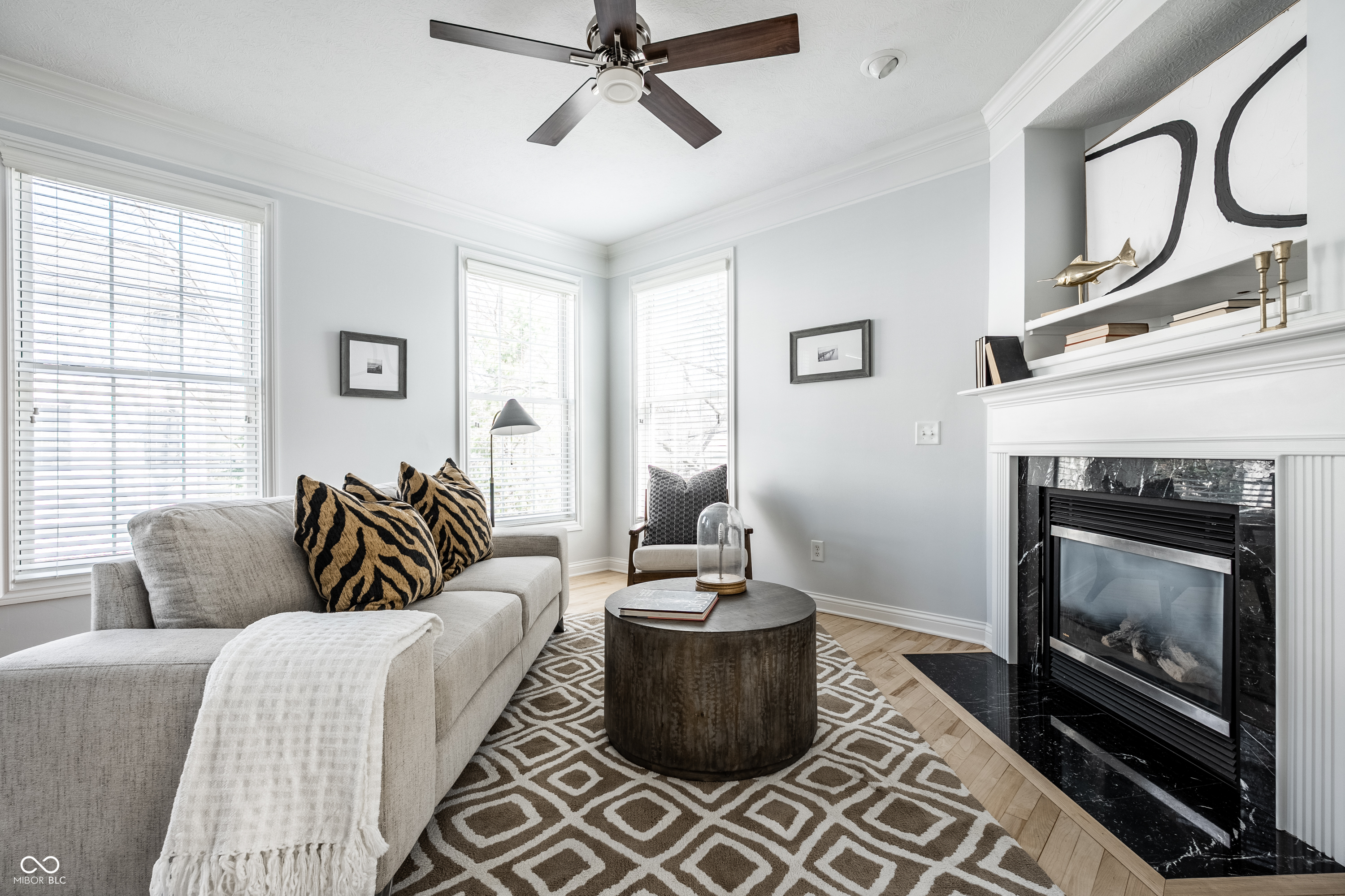 8635 Meridian Square Drive