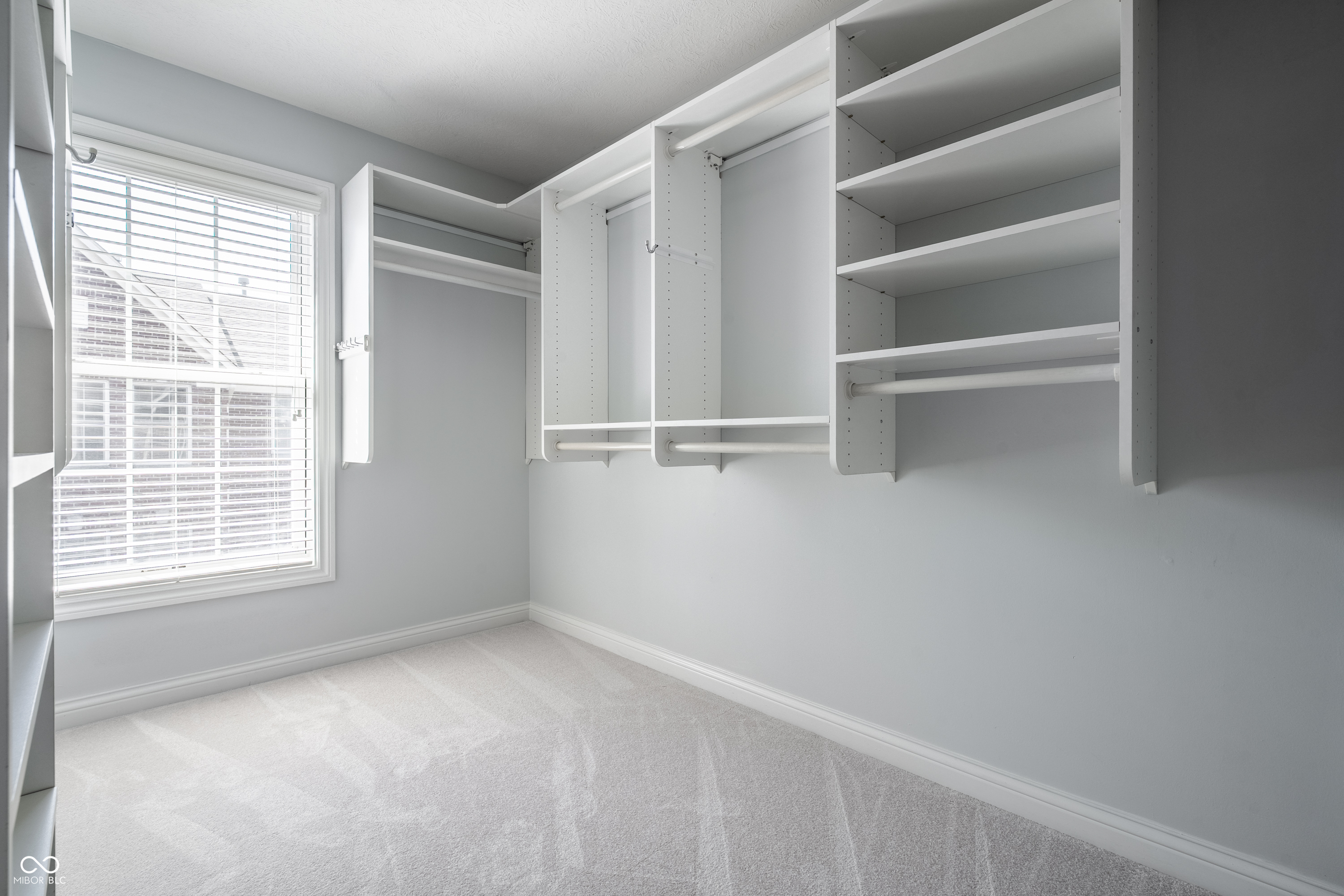 8635 Meridian Square Drive