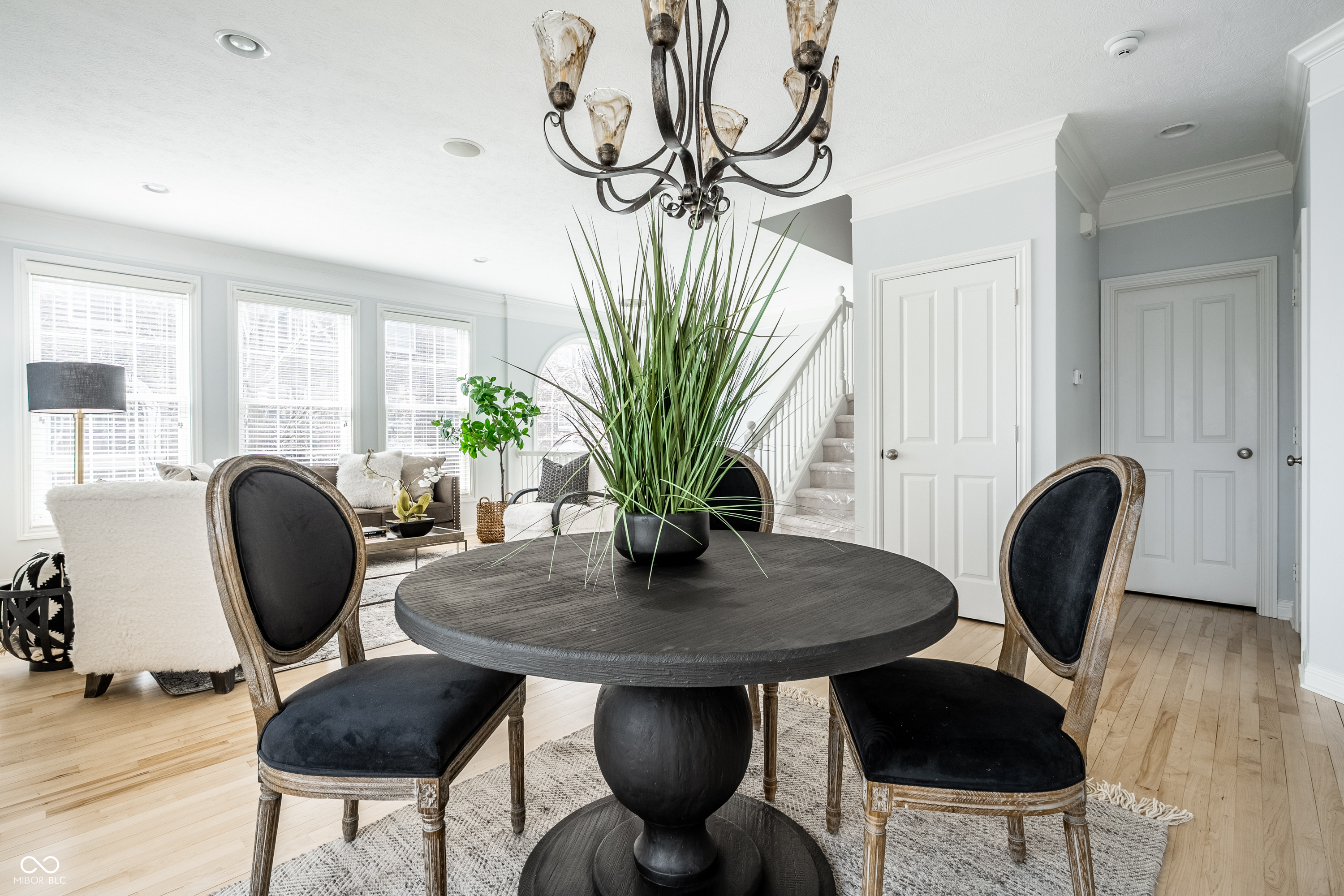 8635 Meridian Square Drive