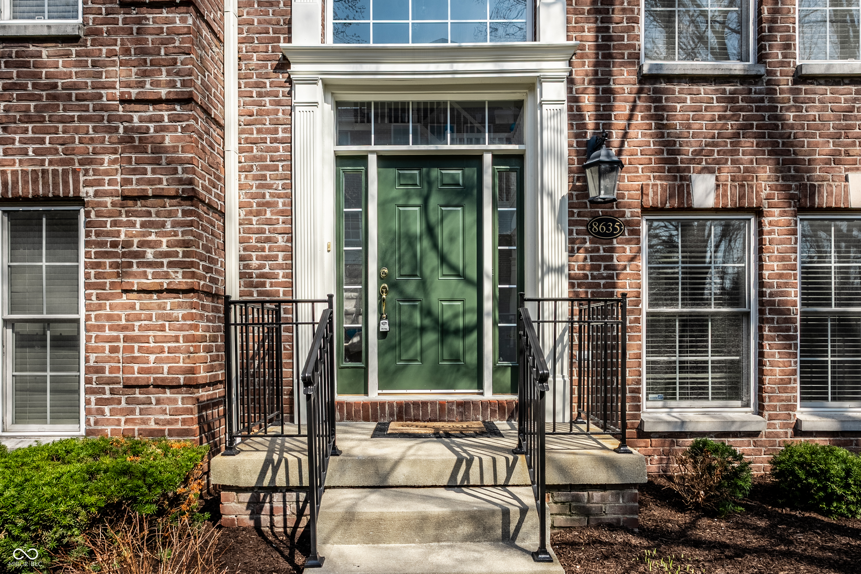 8635 Meridian Square Drive