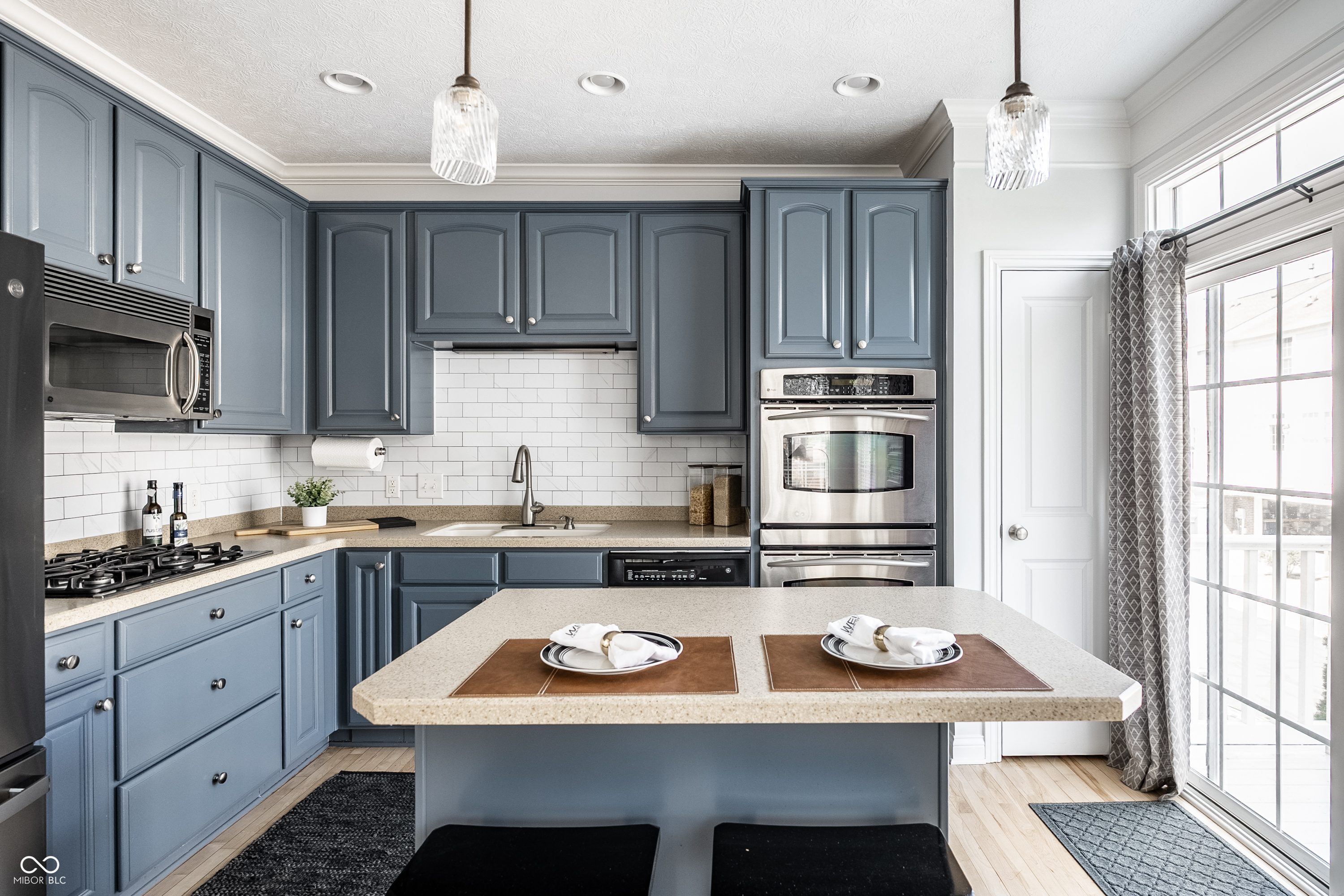 8635 Meridian Square Drive