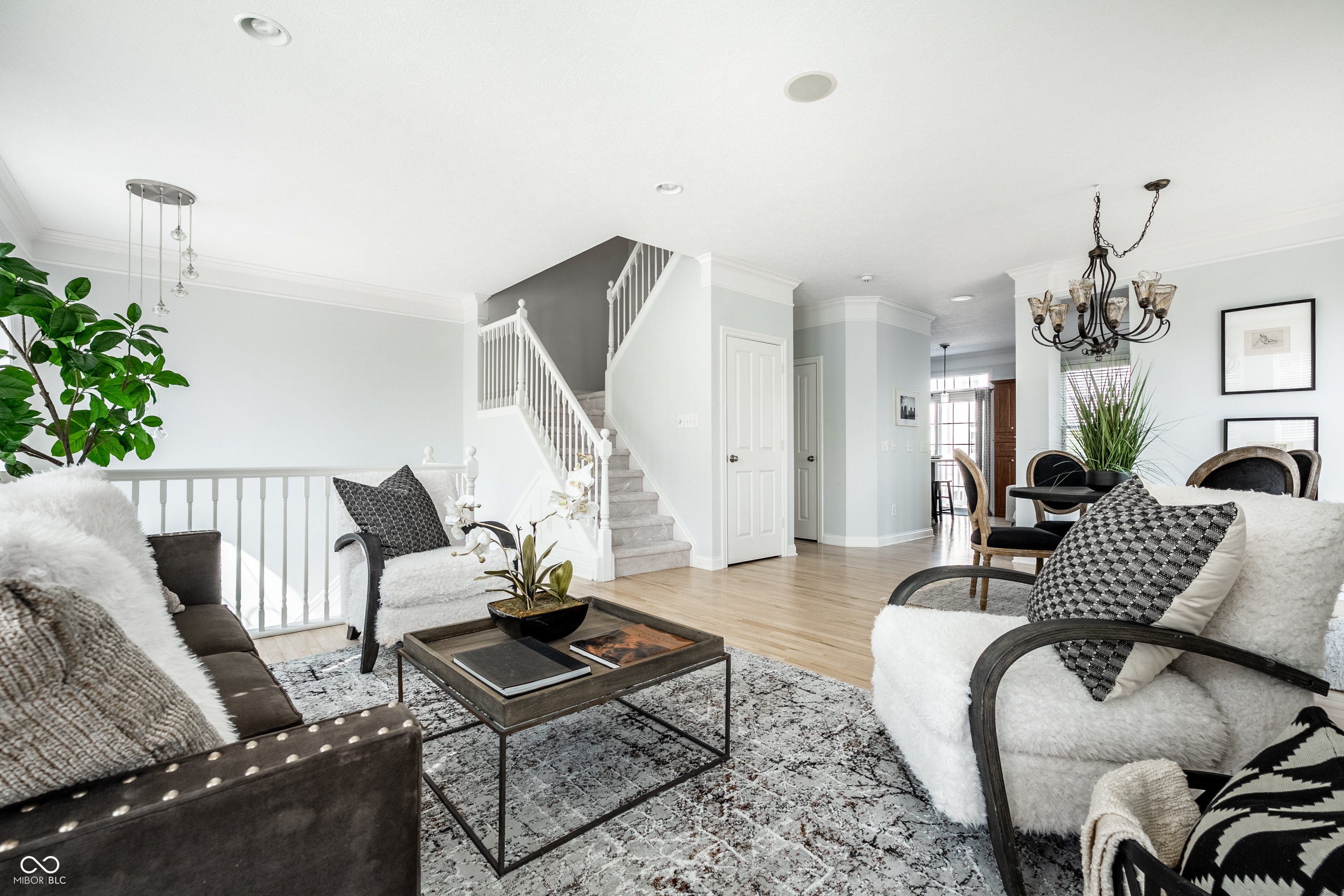 8635 Meridian Square Drive