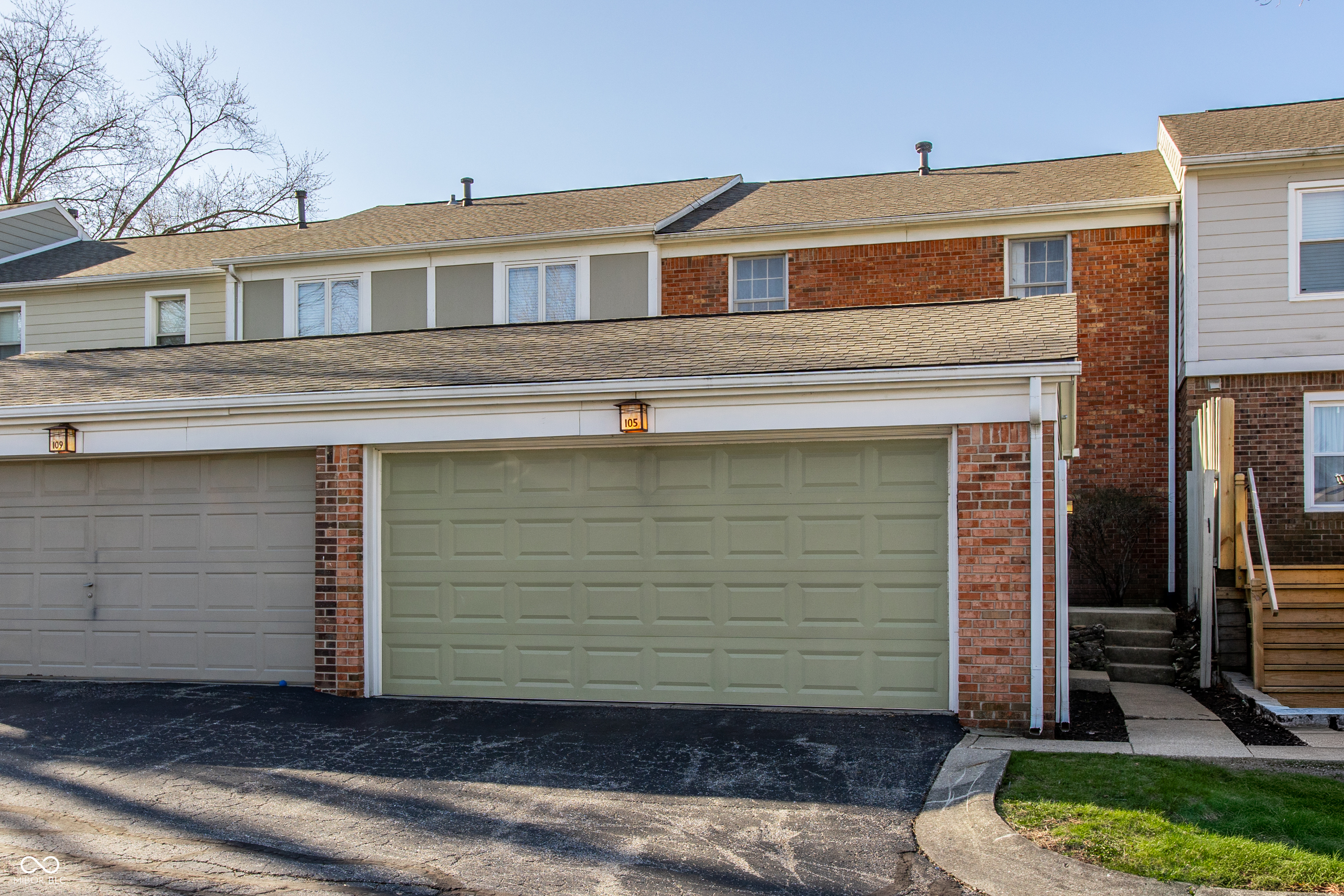 105 Carmelaire Drive