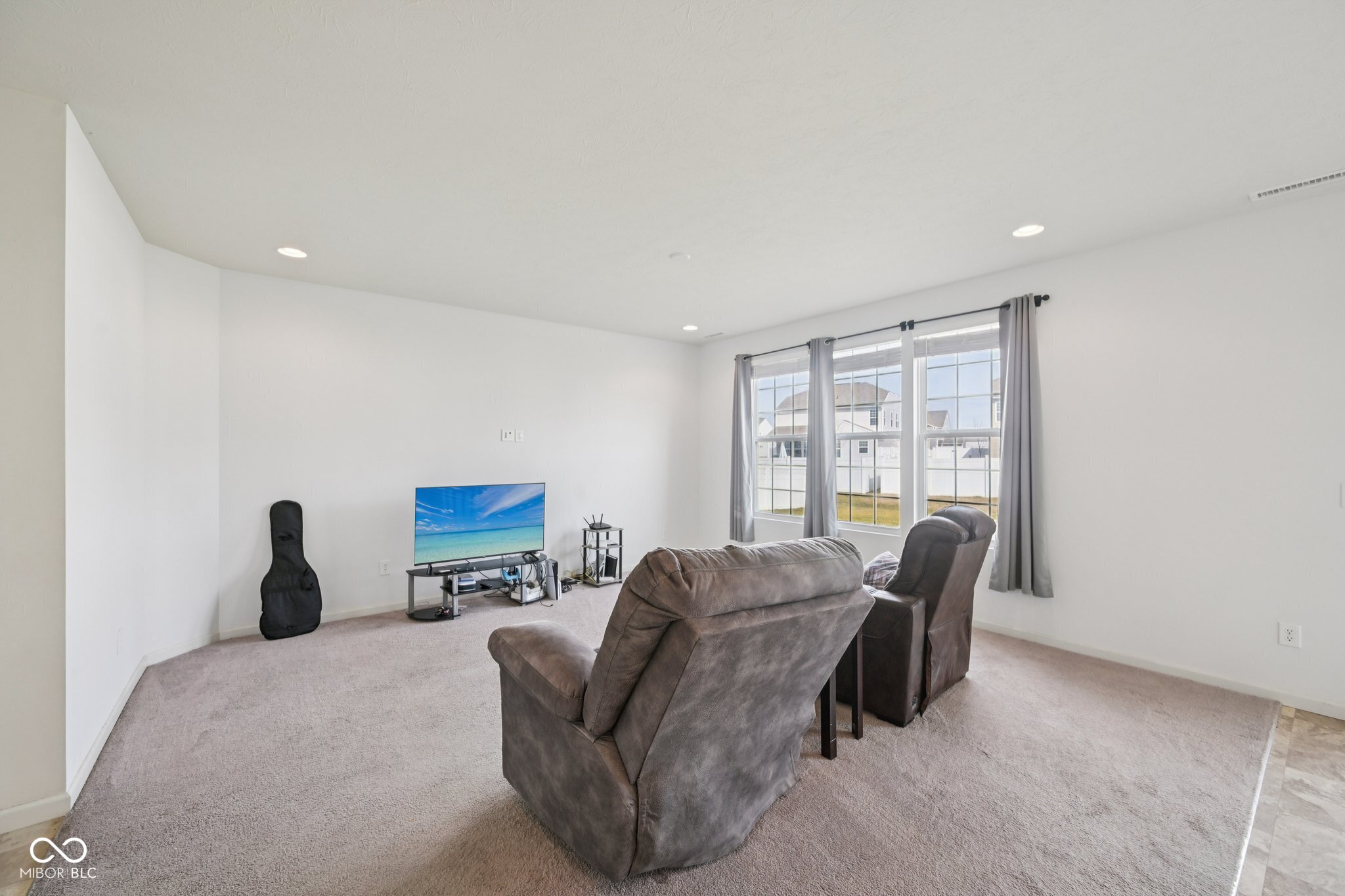 6660 Harvest Moon Lane