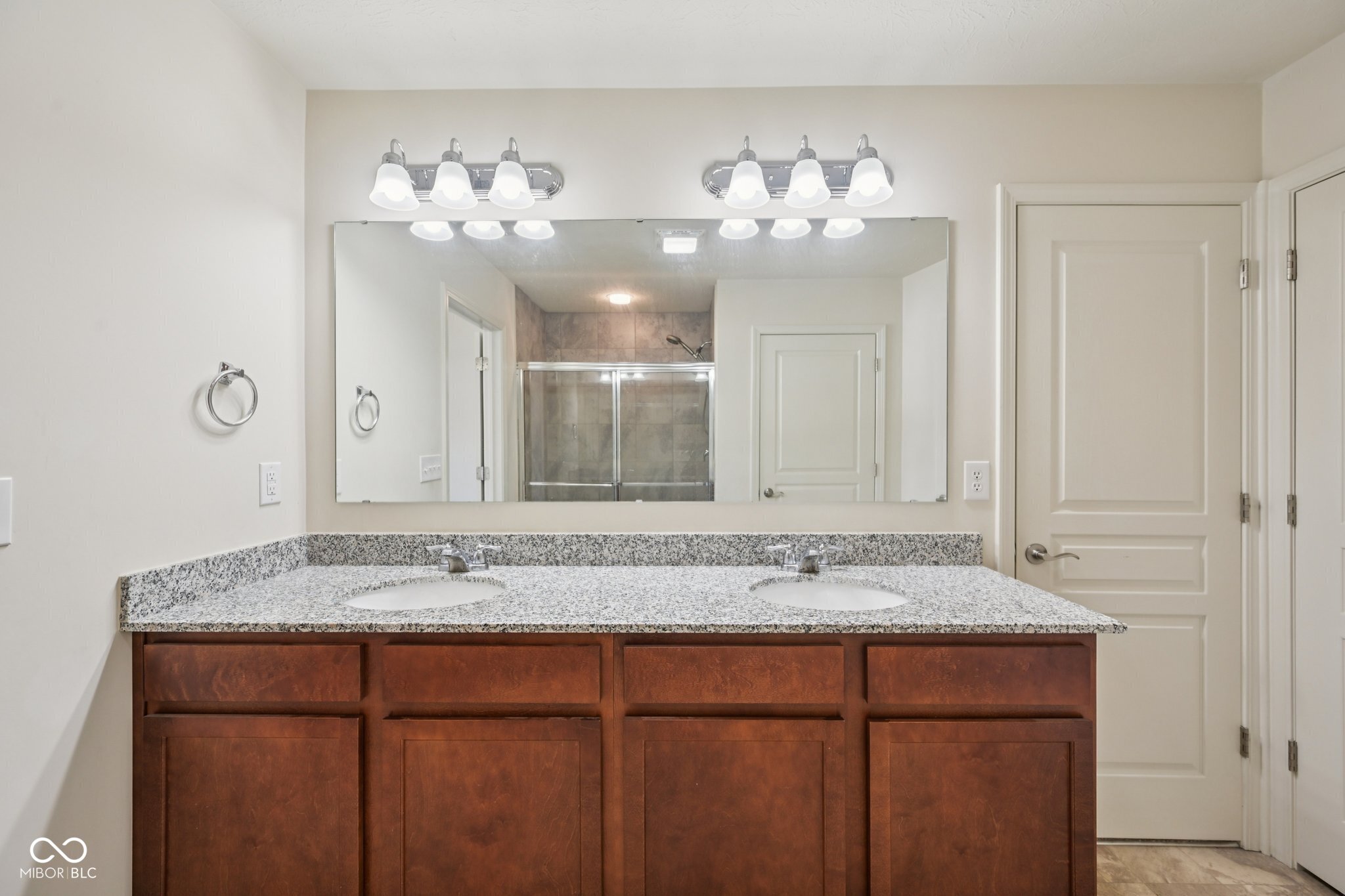 6660 Harvest Moon Lane