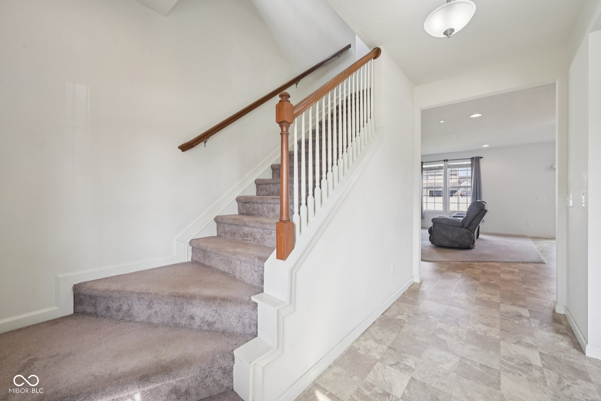 6660 Harvest Moon Lane