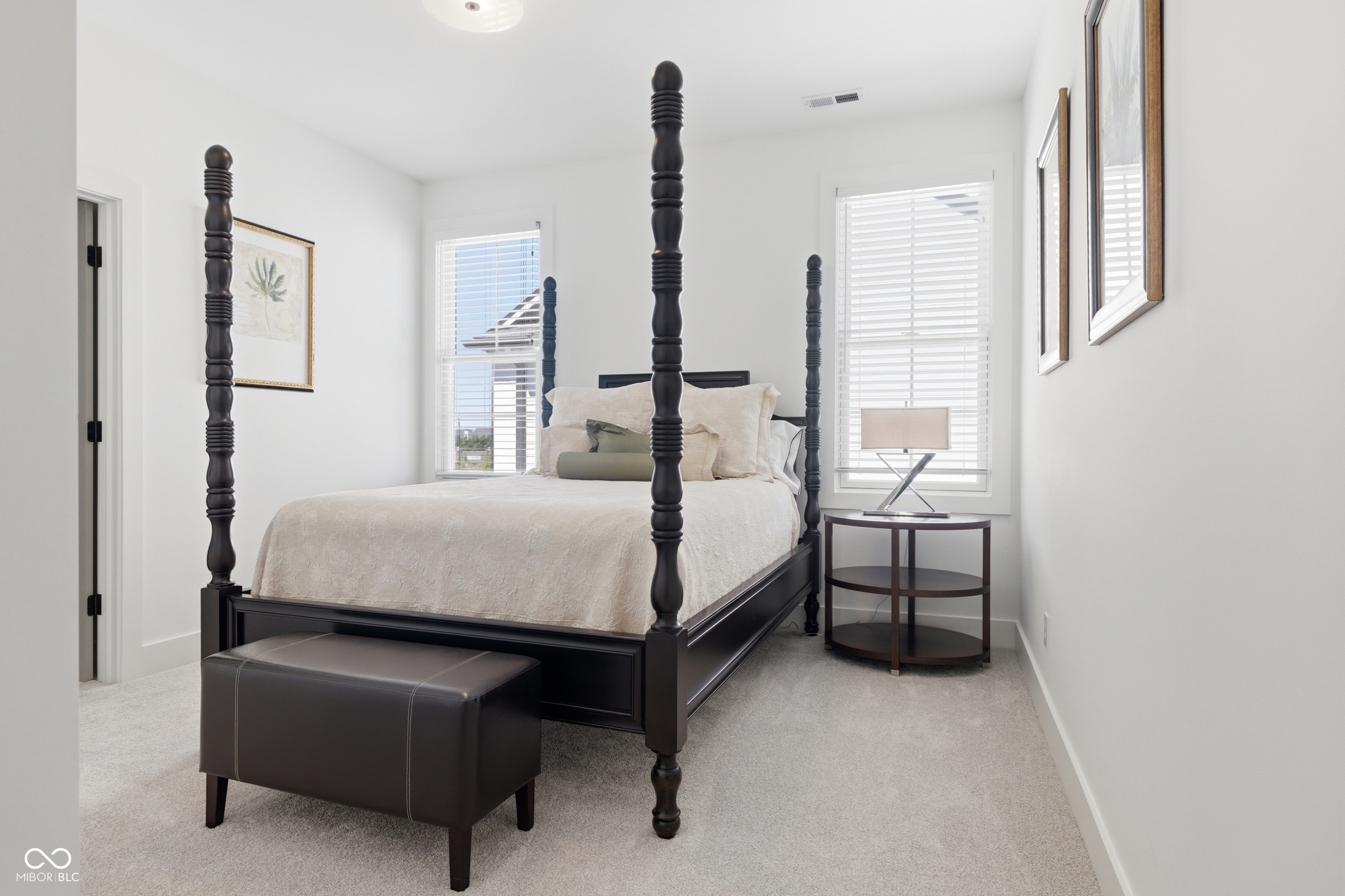 14991 Oak Hollow Lane W