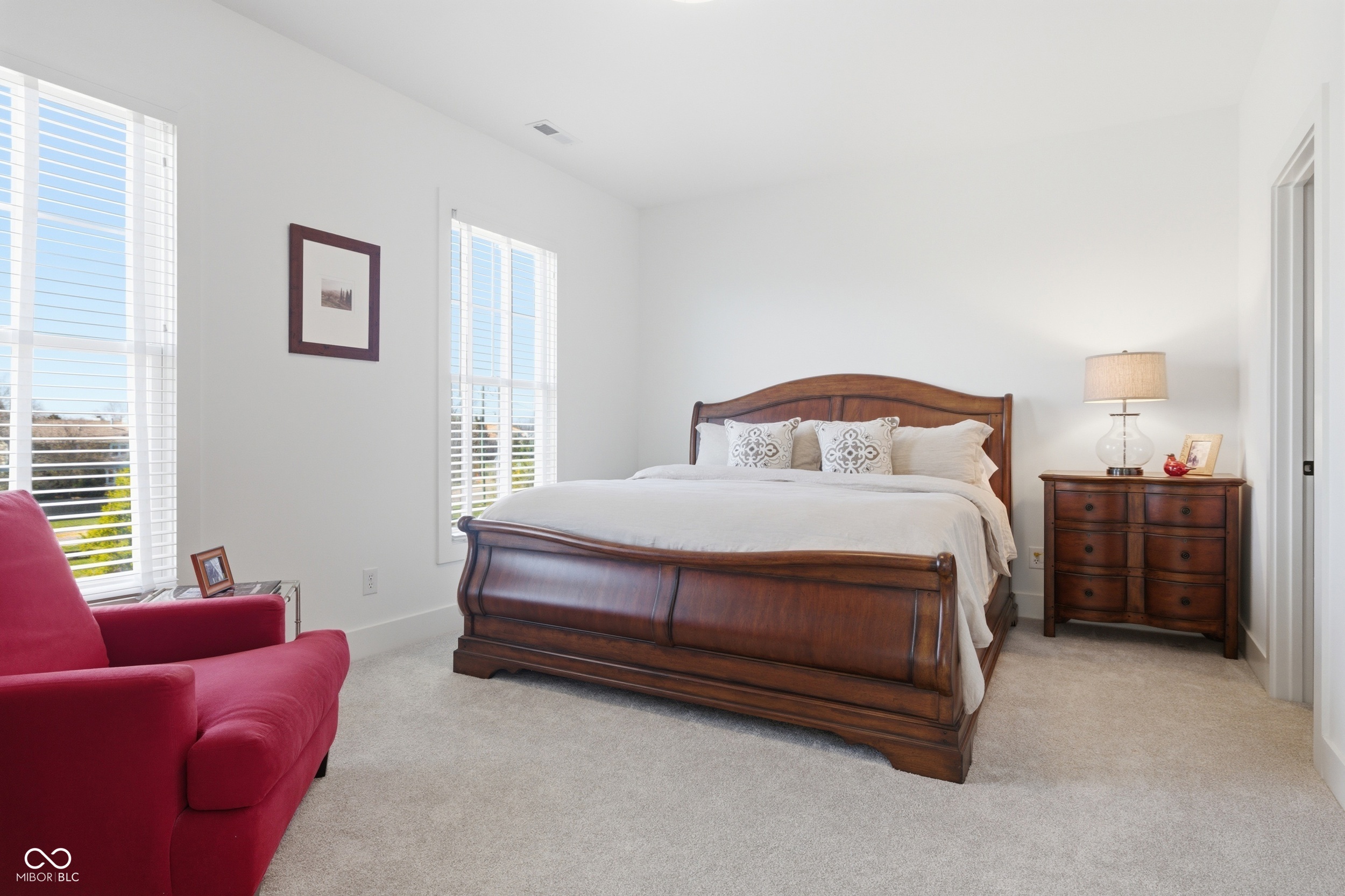 14991 Oak Hollow Lane W