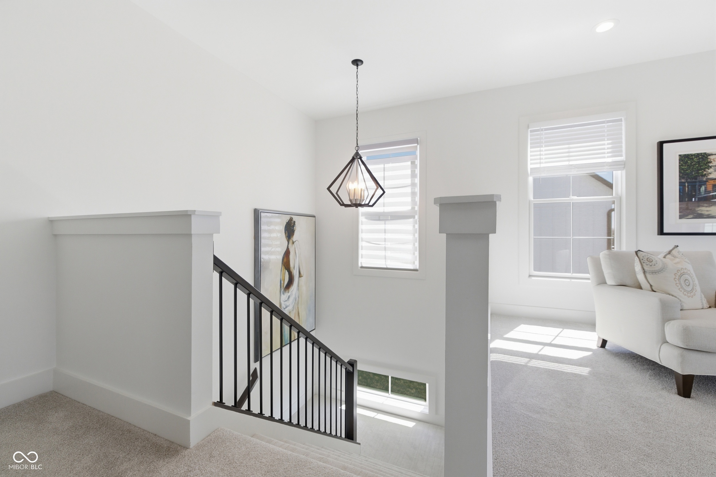 14991 Oak Hollow Lane W