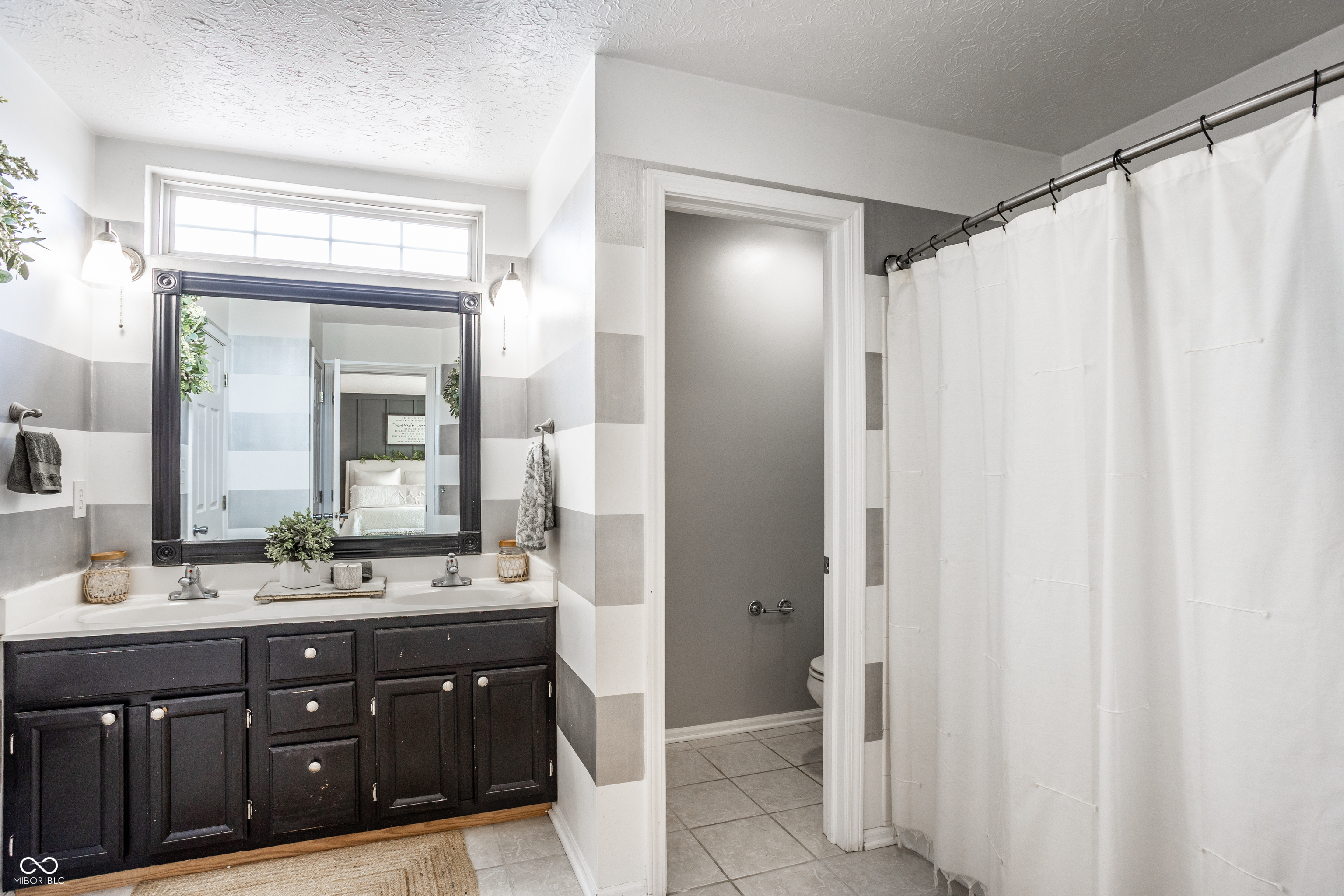 11209 Autumn Harvest Drive