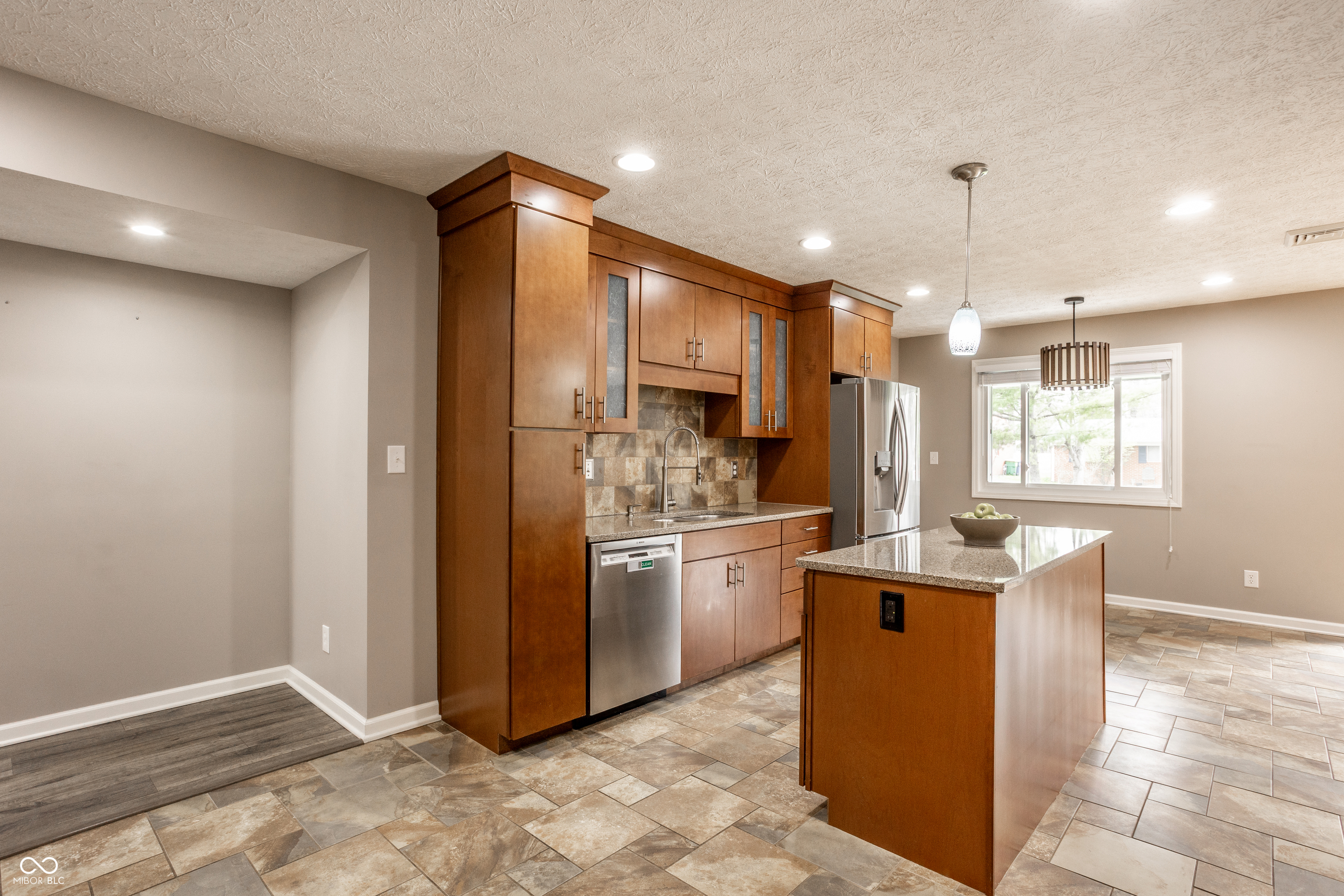 140 N 9th Street