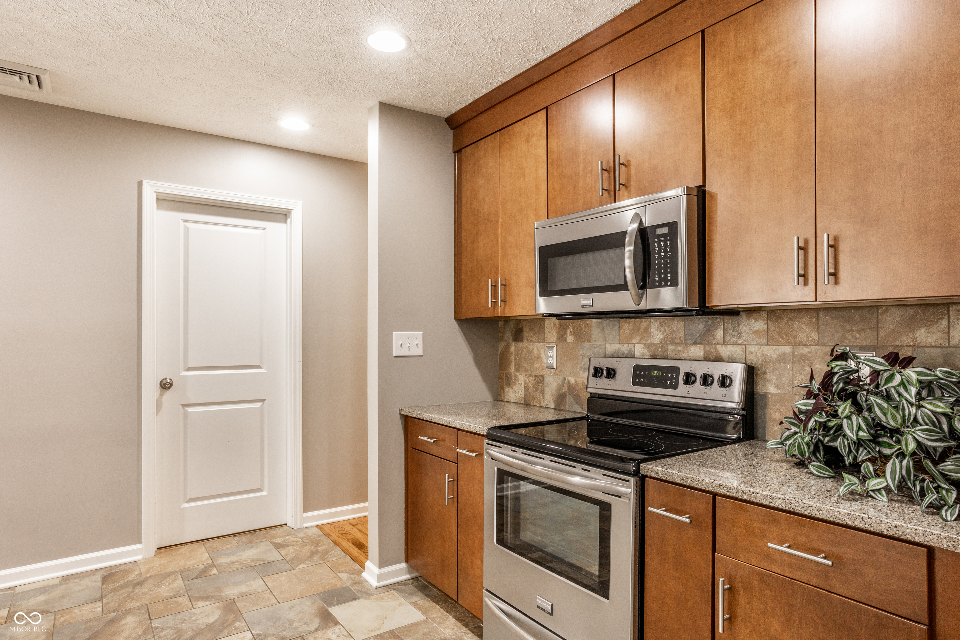 140 N 9th Street