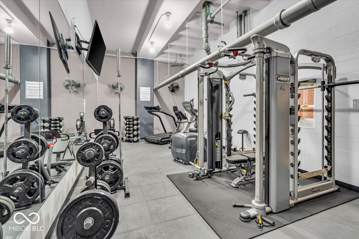 4000 N Meridian Street Unit: 11DE
