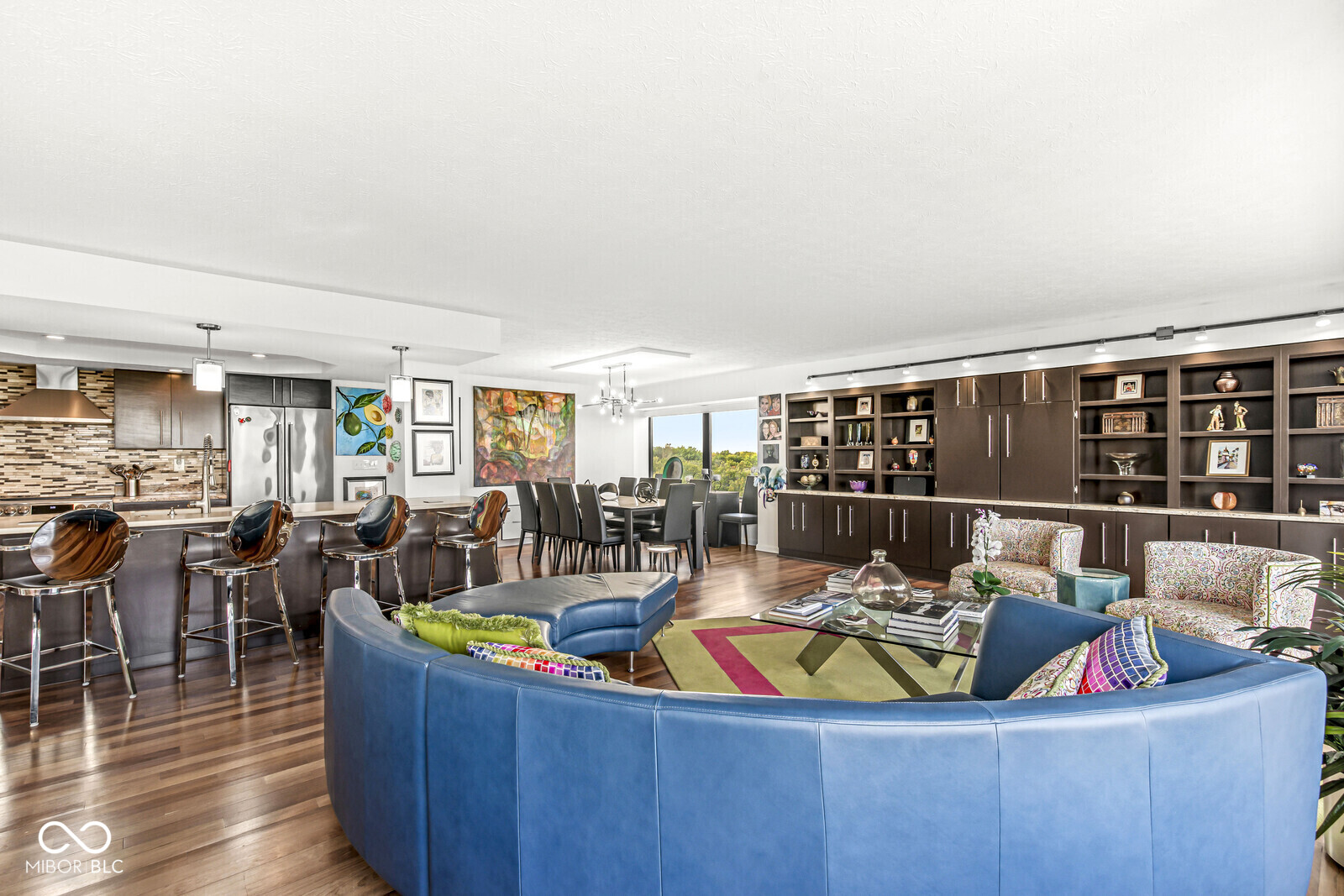 4000 N Meridian Street Unit: 11DE