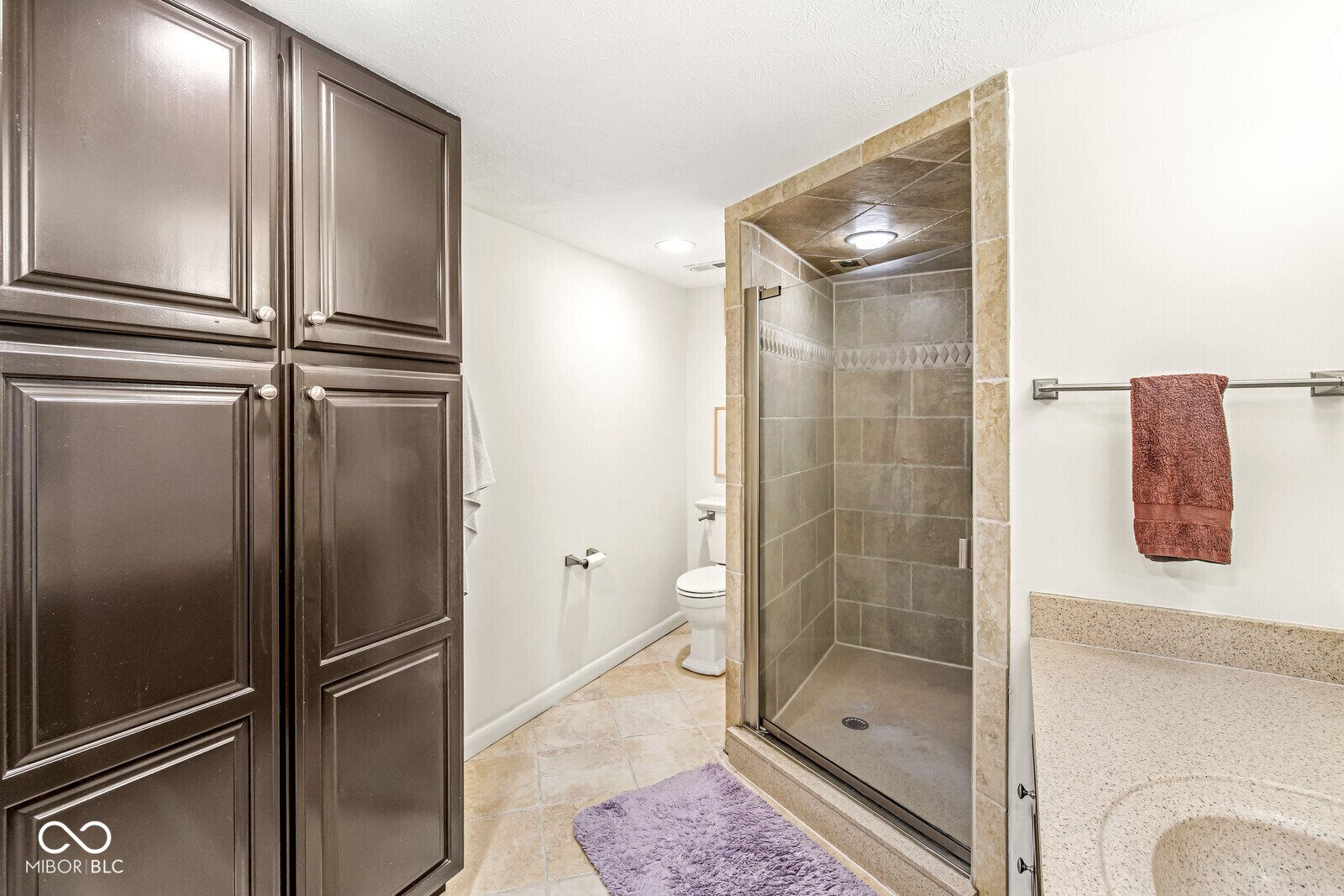 4000 N Meridian Street Unit: 11DE
