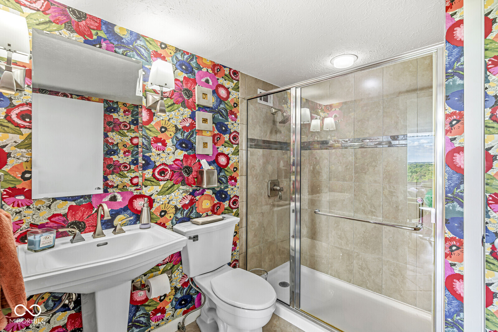 4000 N Meridian Street Unit: 11DE