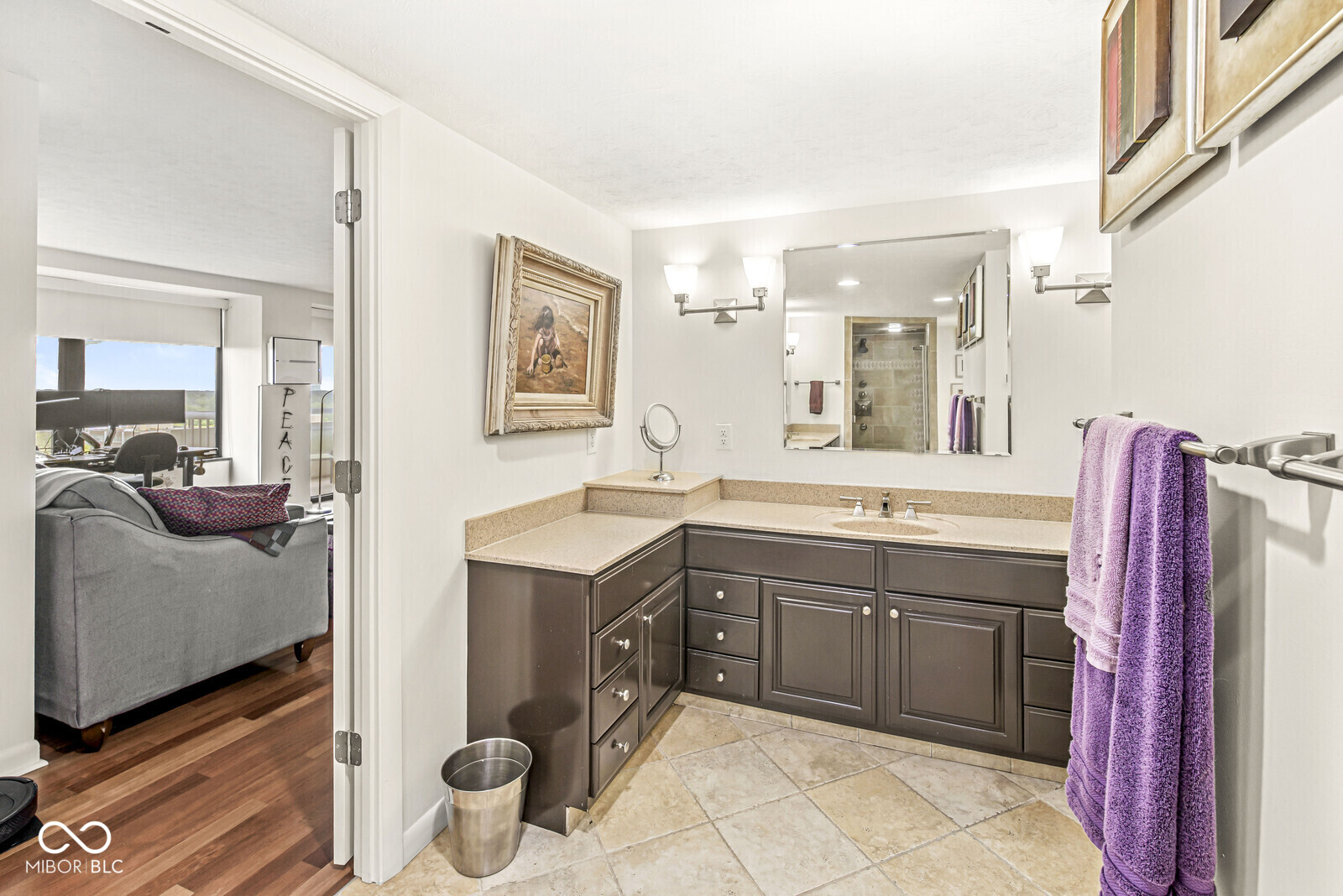 4000 N Meridian Street Unit: 11DE