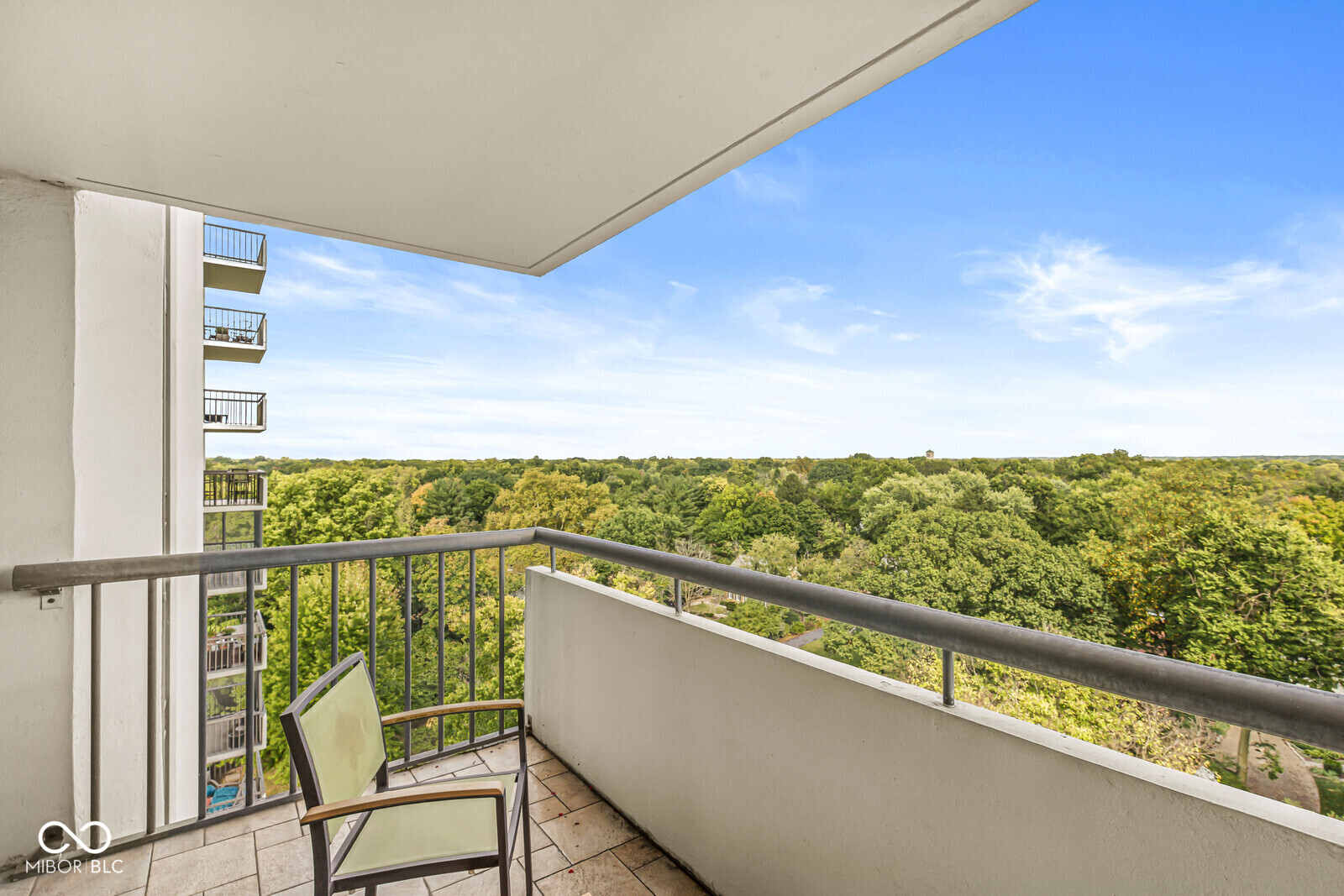 4000 N Meridian Street Unit: 11DE