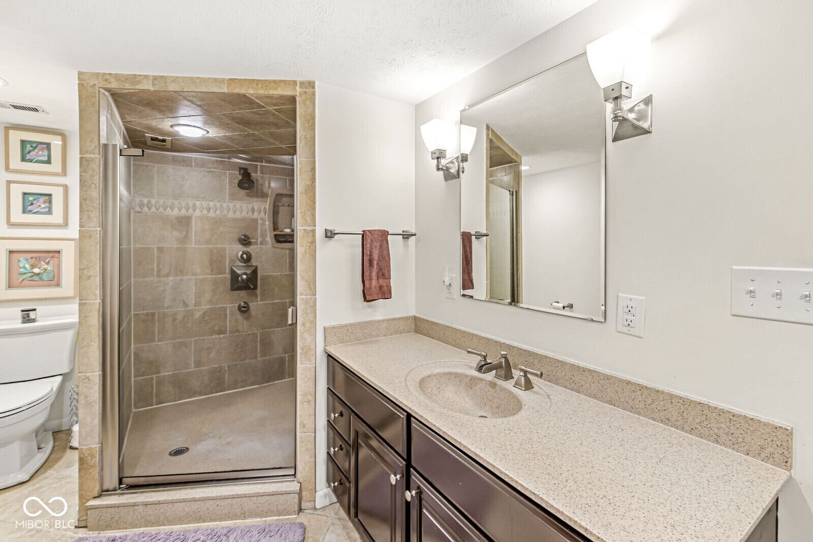 4000 N Meridian Street Unit: 11DE