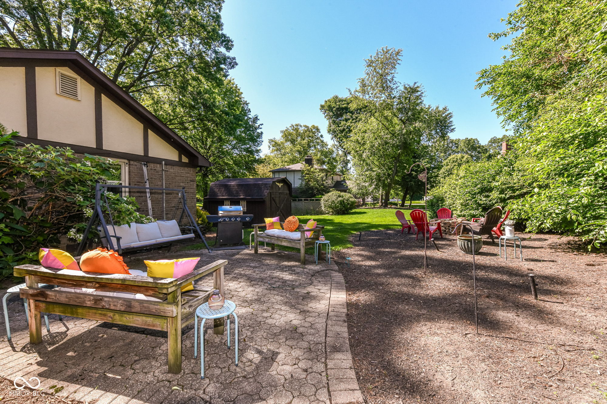 10188 E Lakeshore Drive
