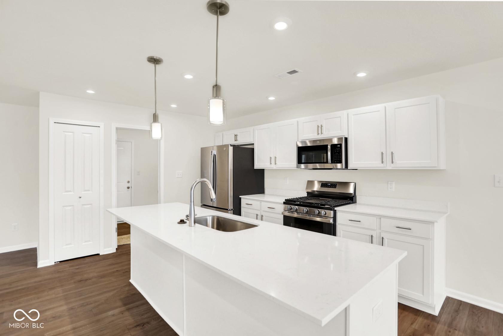 19418 Atwater Avenue