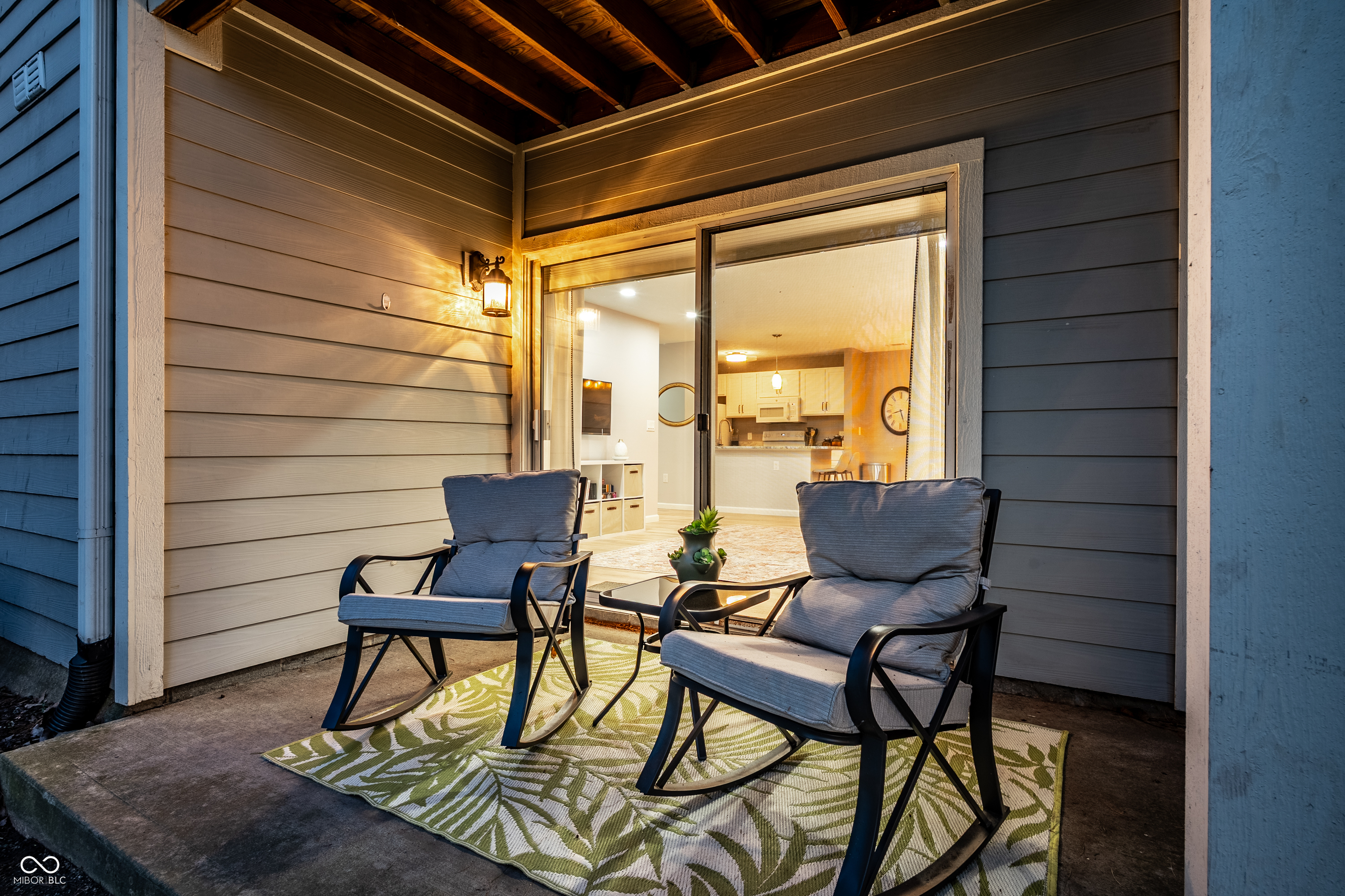 8224 Glenwillow Lane Unit: 102