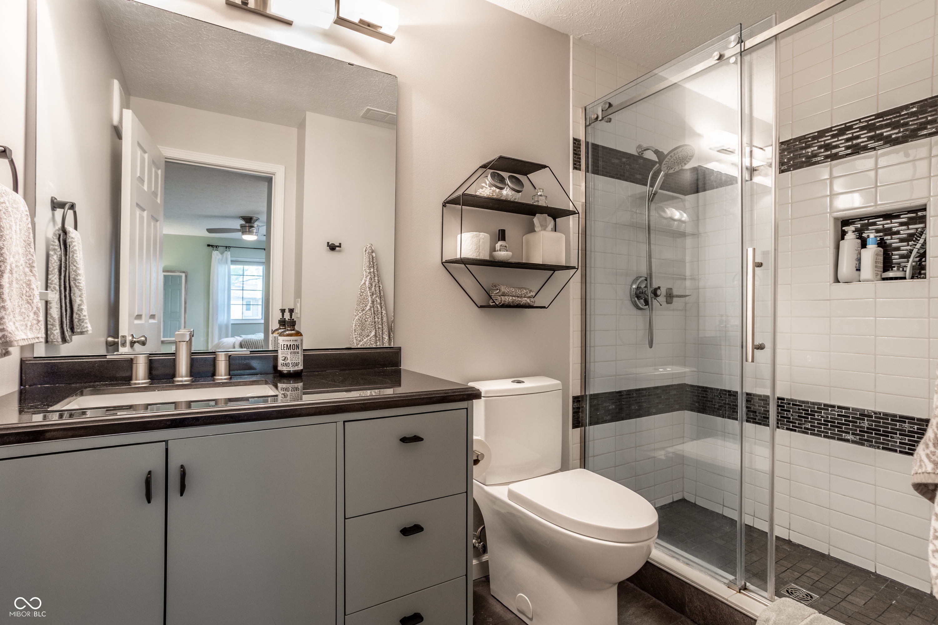 8224 Glenwillow Lane Unit: 102