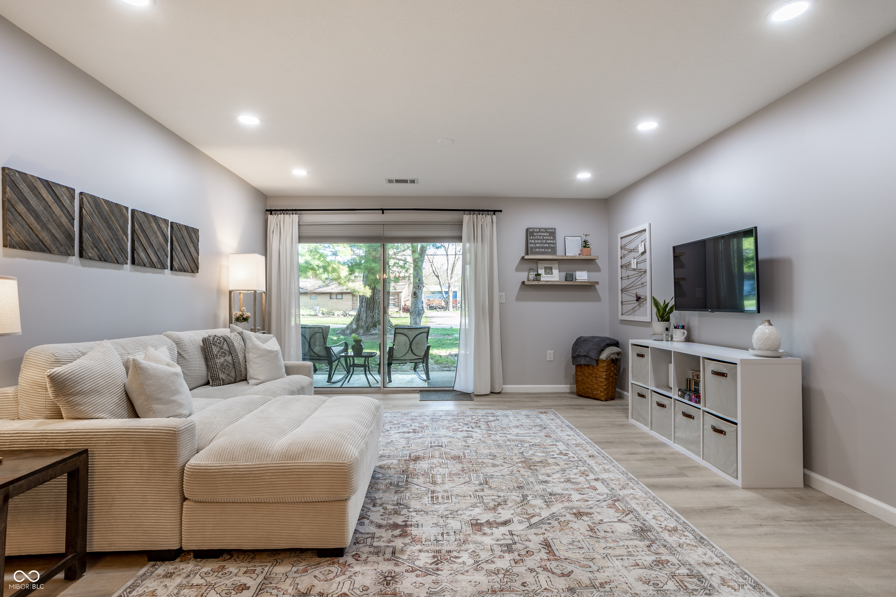 8224 Glenwillow Lane Unit: 102