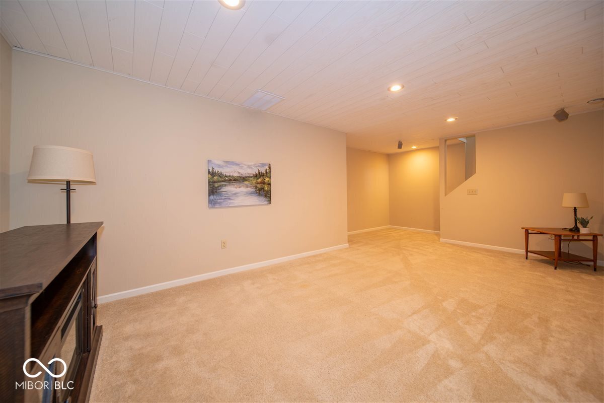 8395 Glen Highlands Drive