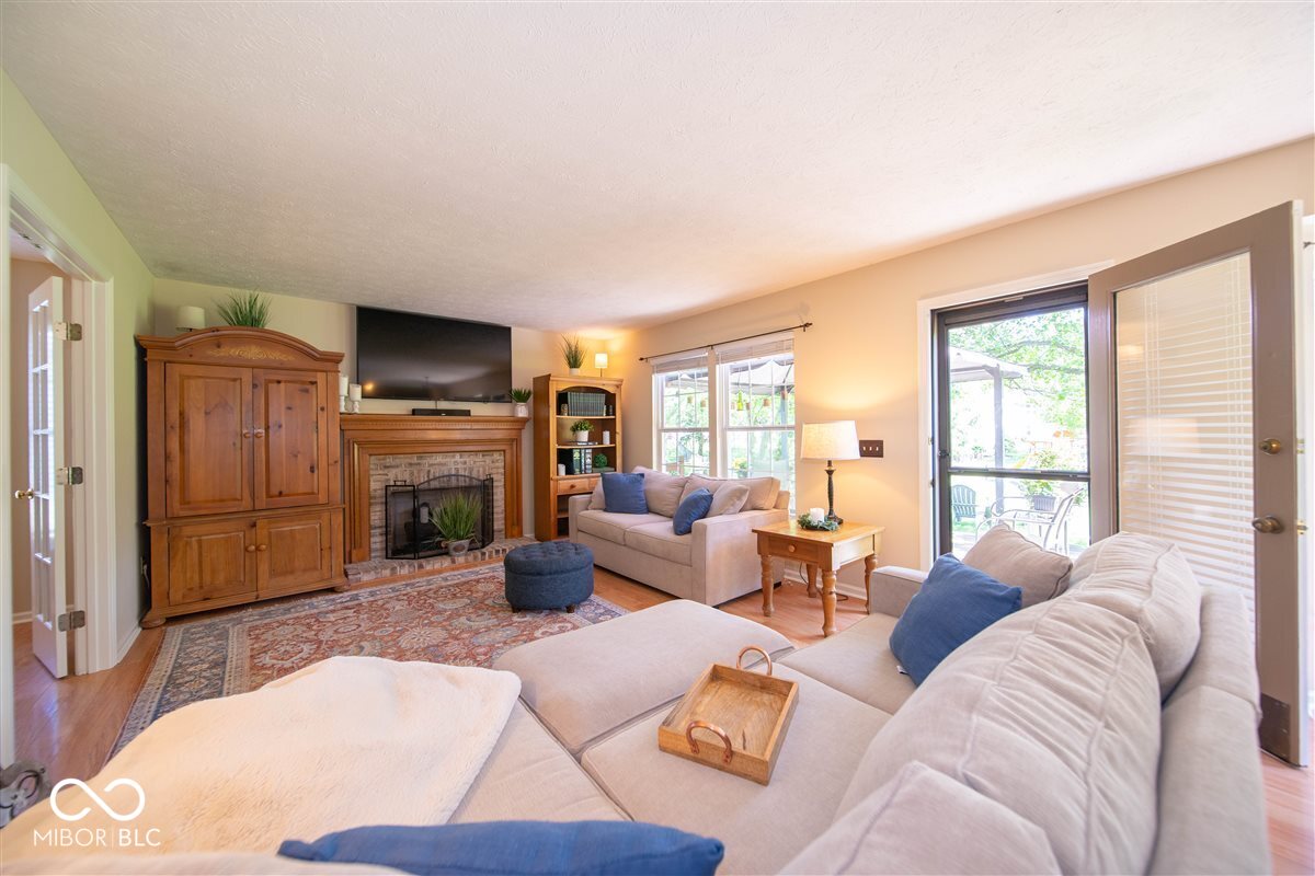 8395 Glen Highlands Drive