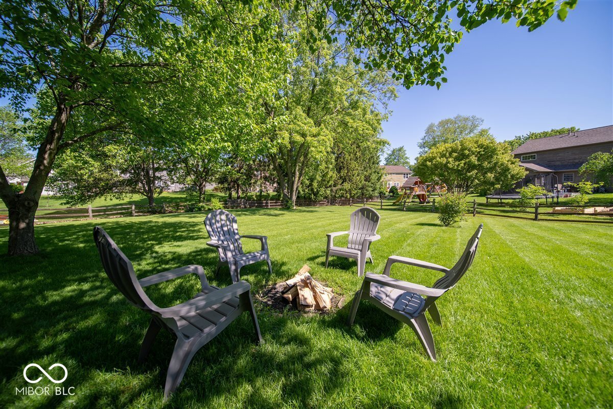 8395 Glen Highlands Drive