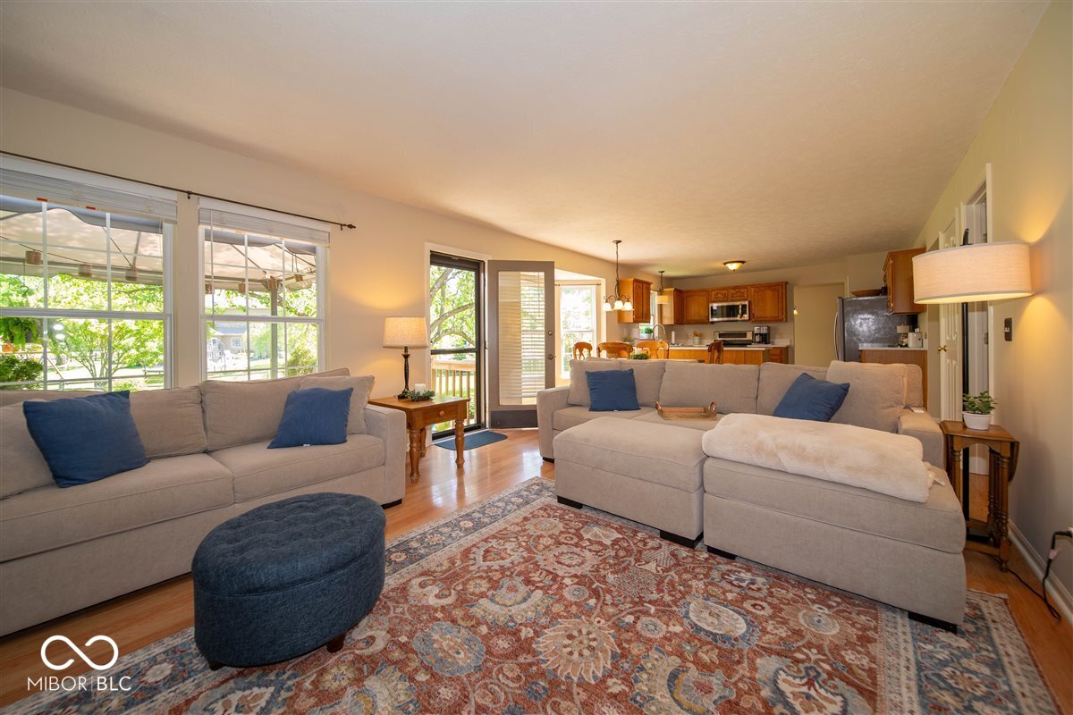 8395 Glen Highlands Drive