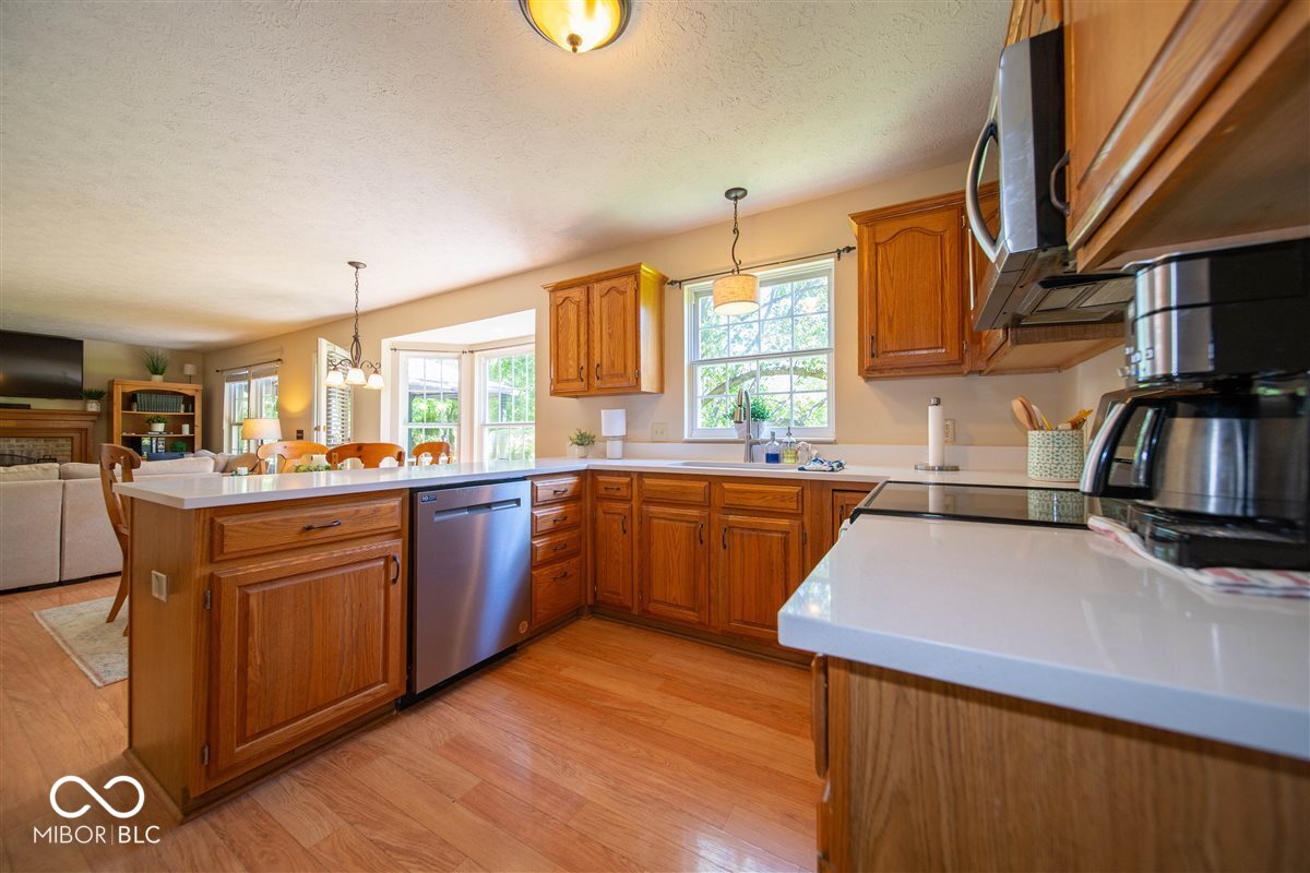 8395 Glen Highlands Drive