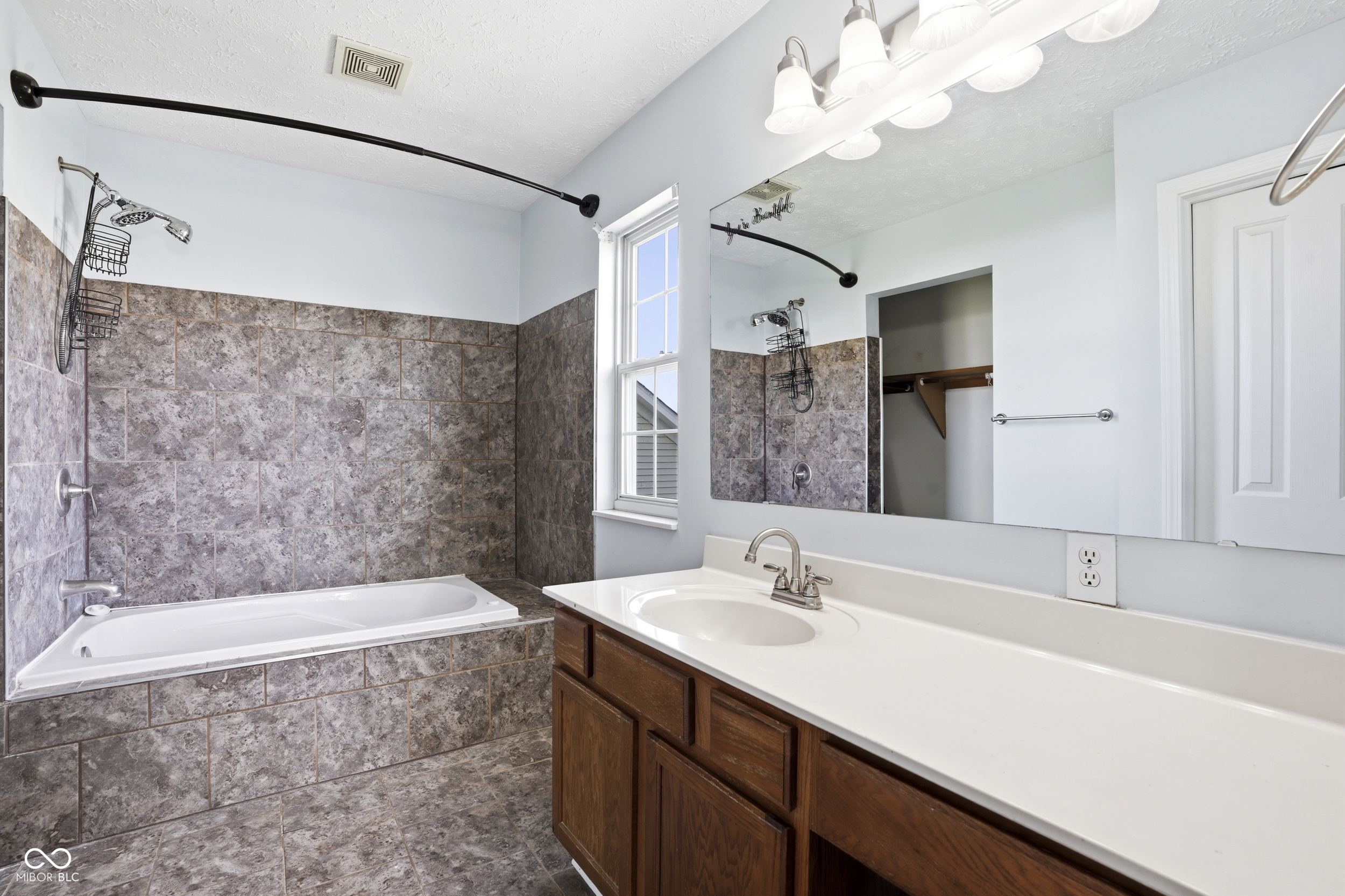 11148 Sanabria Drive