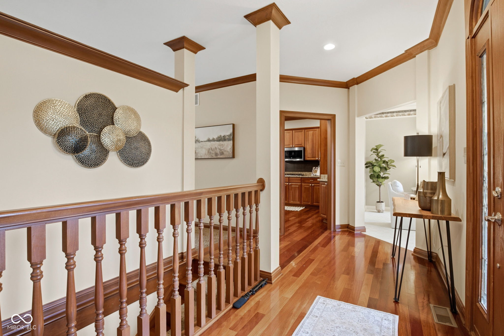 1538 E Grey Feather Trail