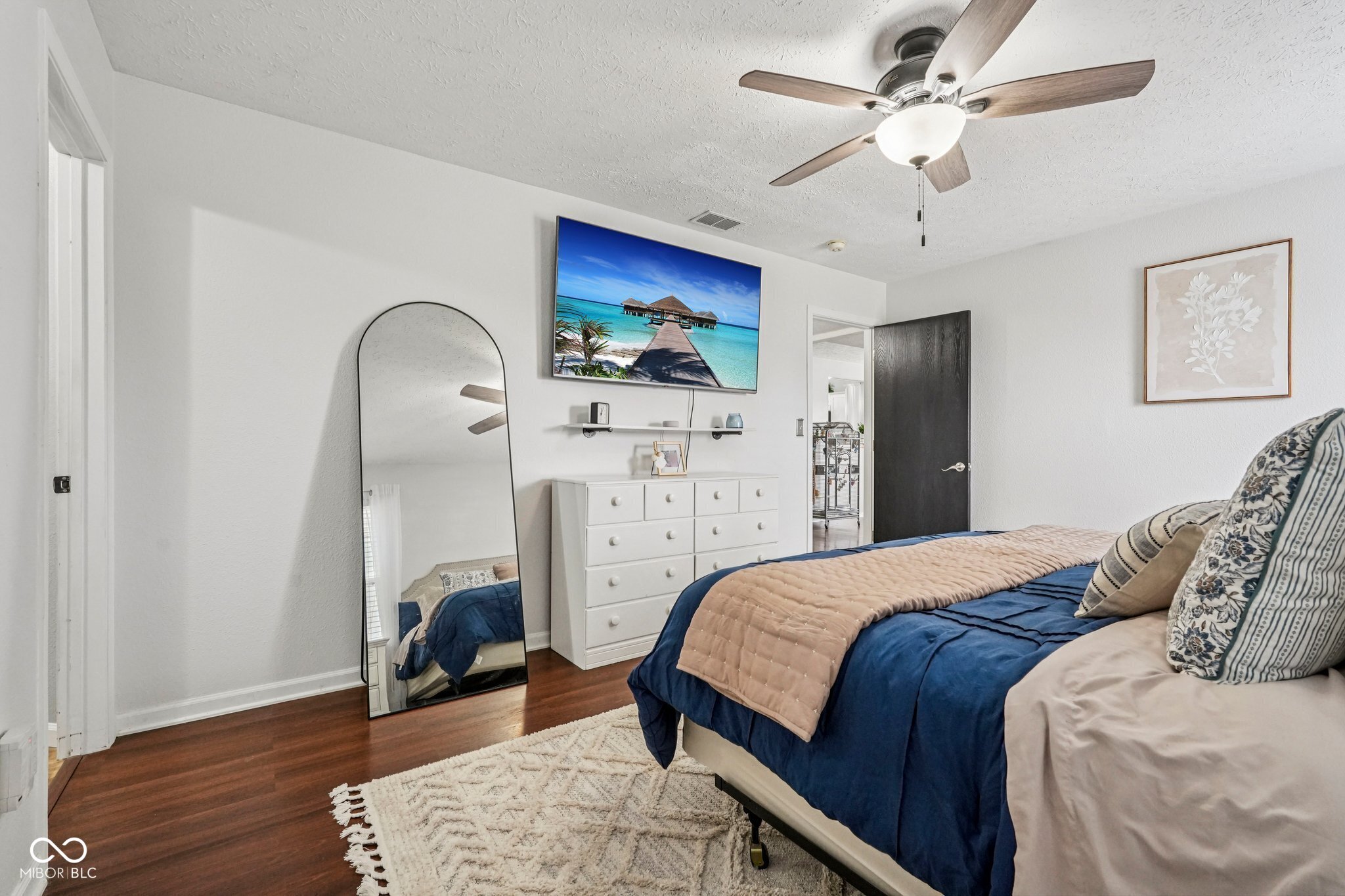 1825 Clover Lane