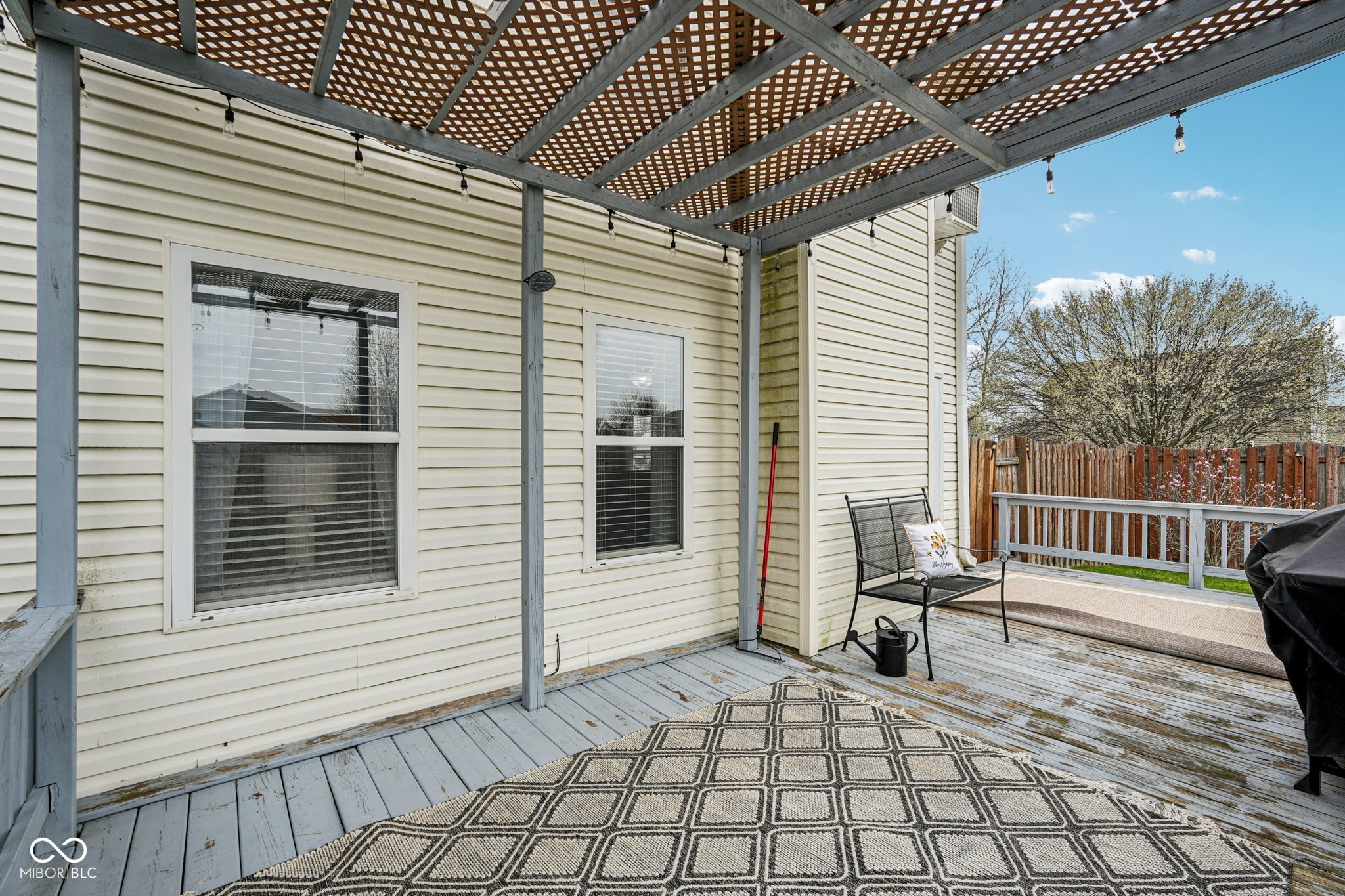 1825 Clover Lane