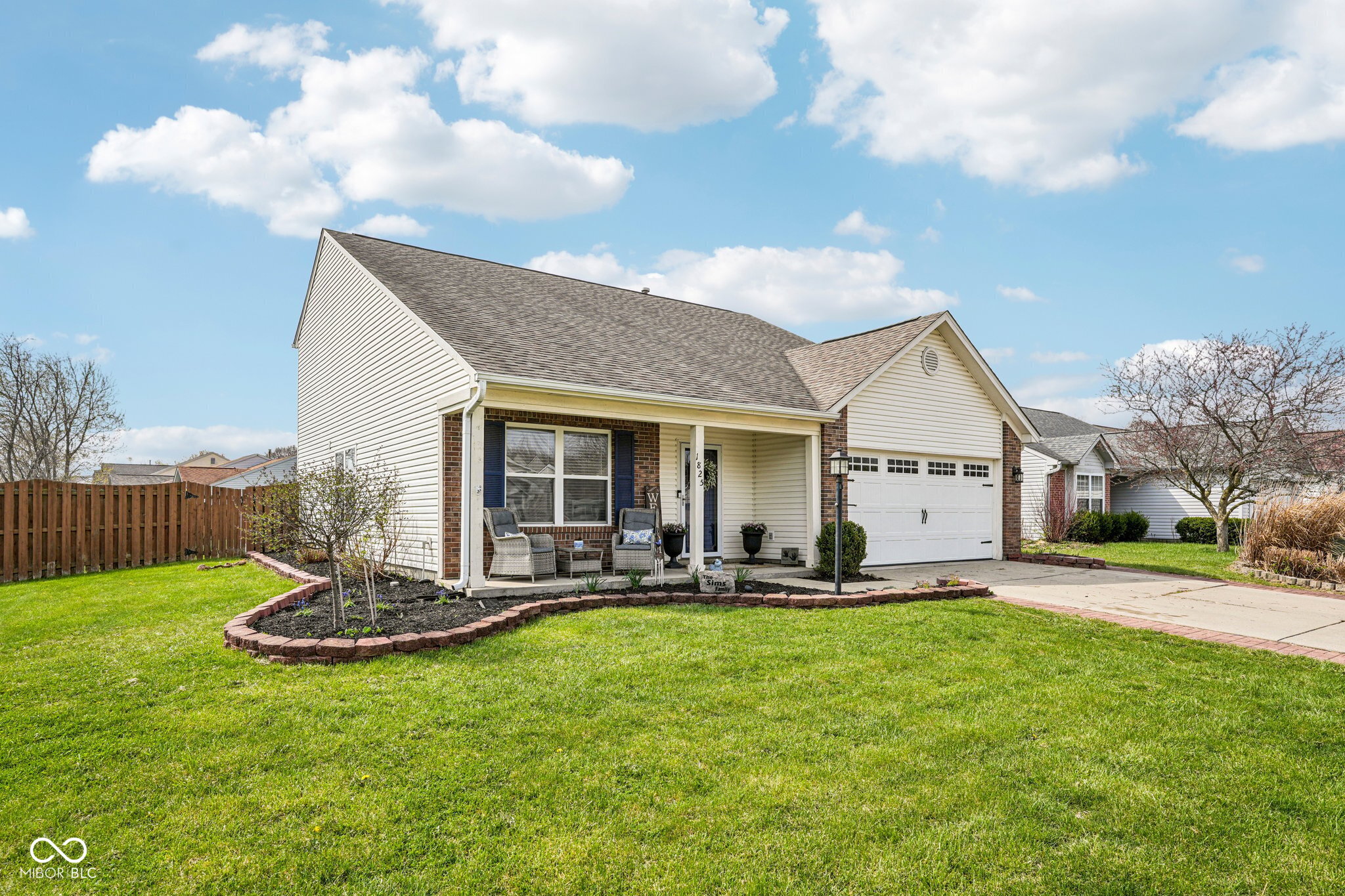 1825 Clover Lane