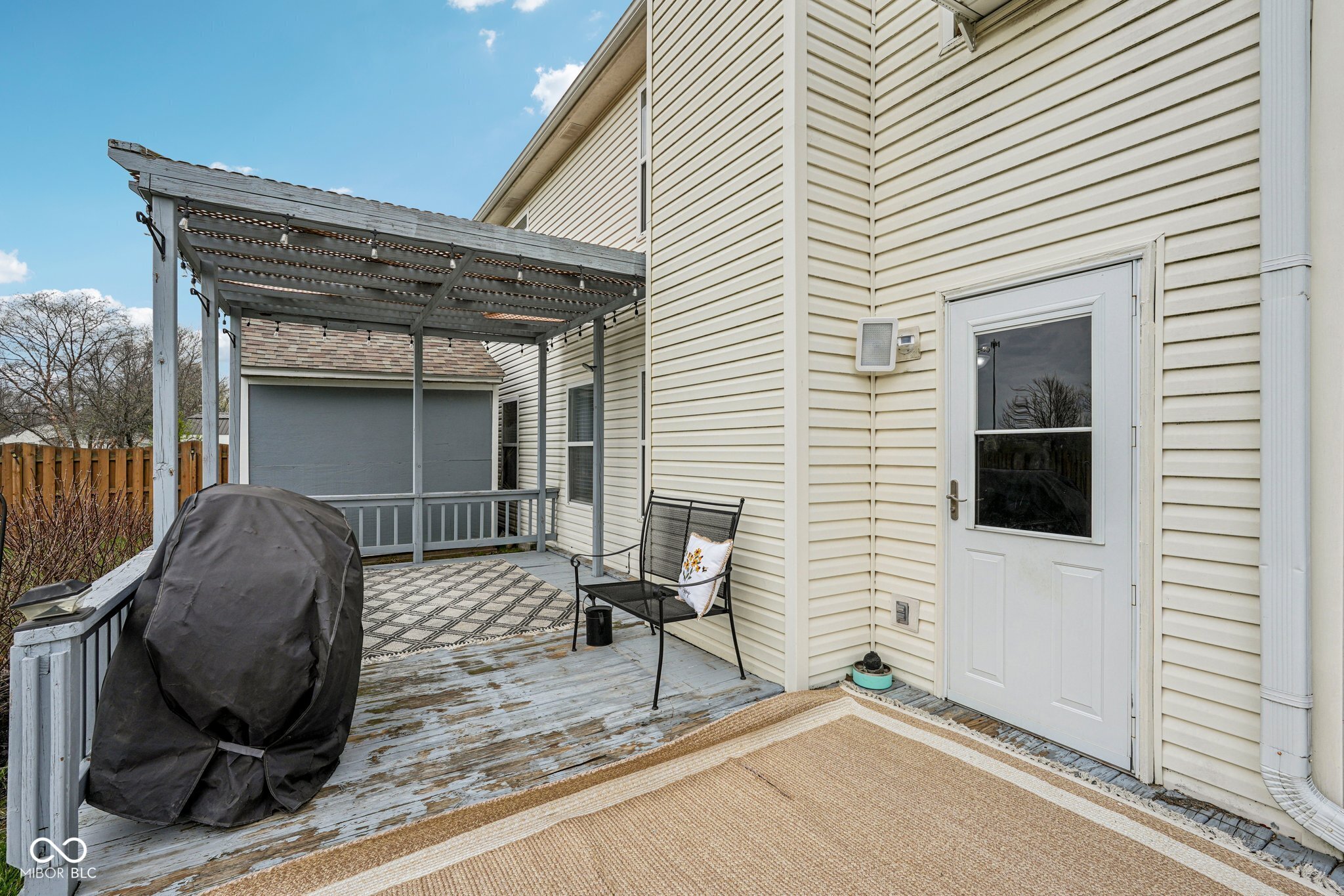 1825 Clover Lane