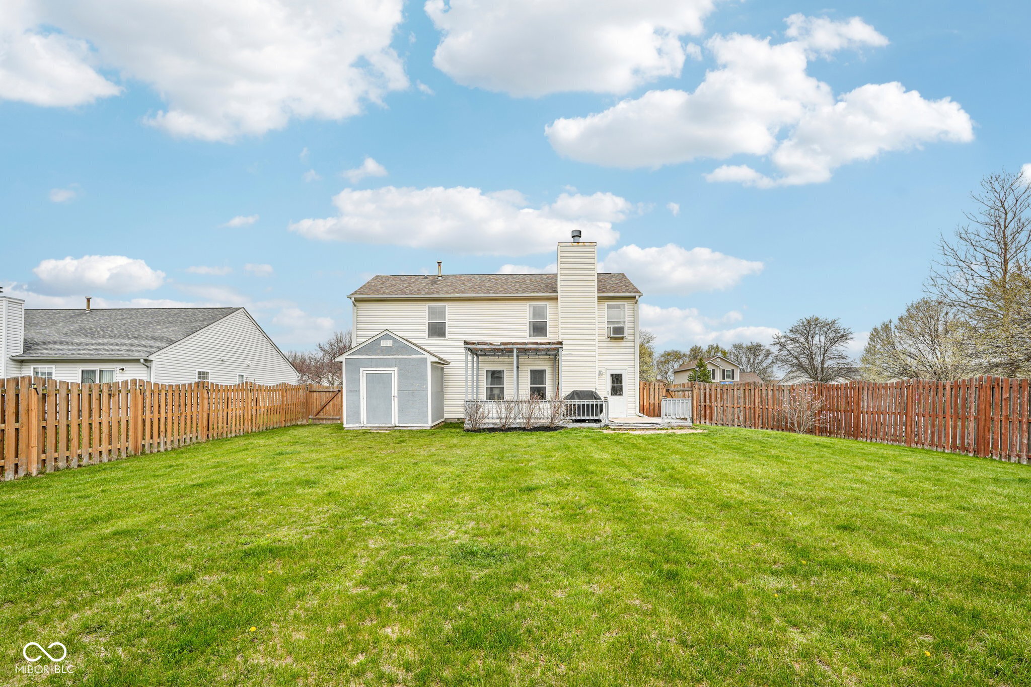 1825 Clover Lane