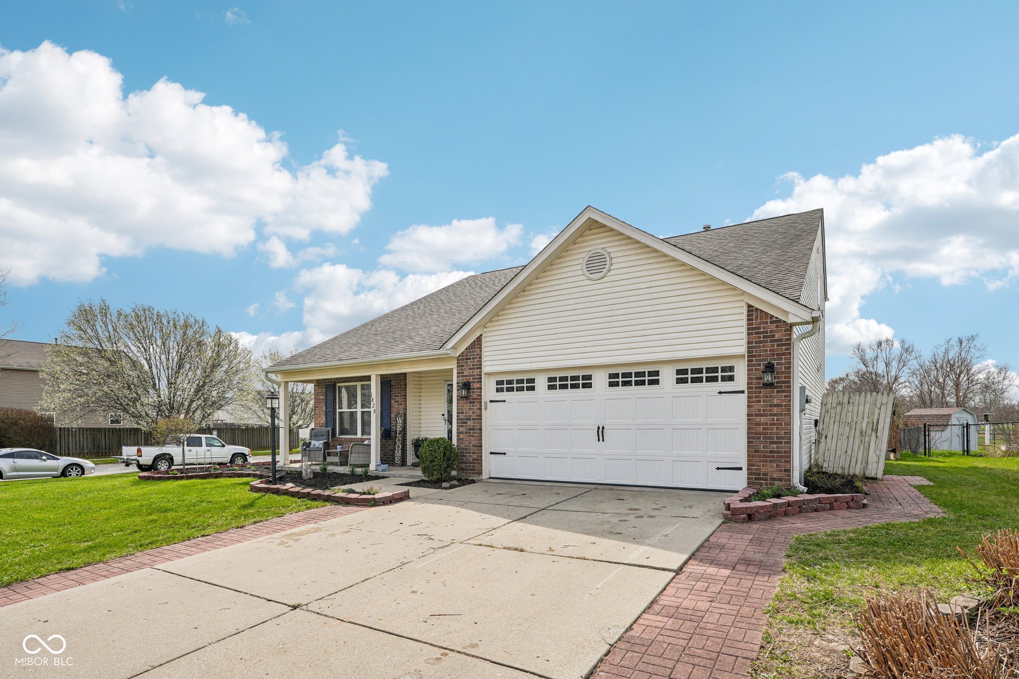 1825 Clover Lane