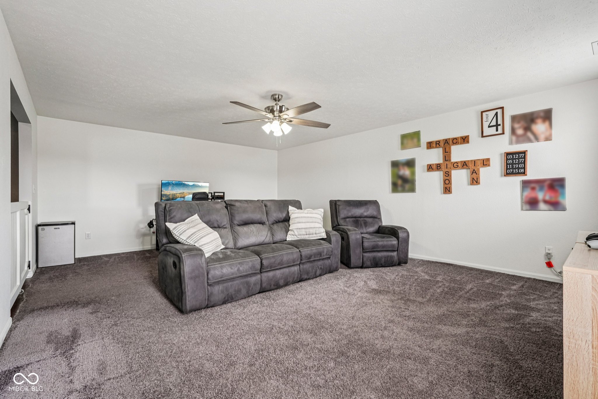 1825 Clover Lane