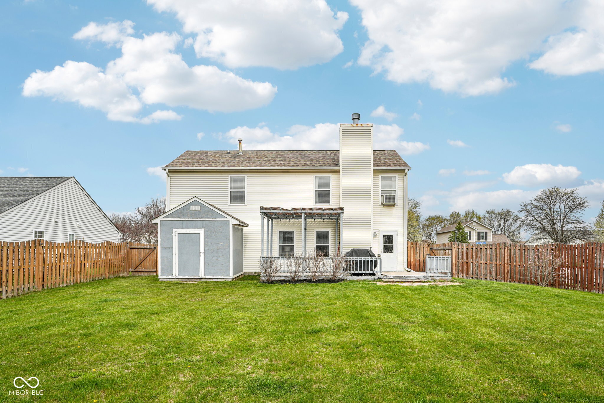 1825 Clover Lane