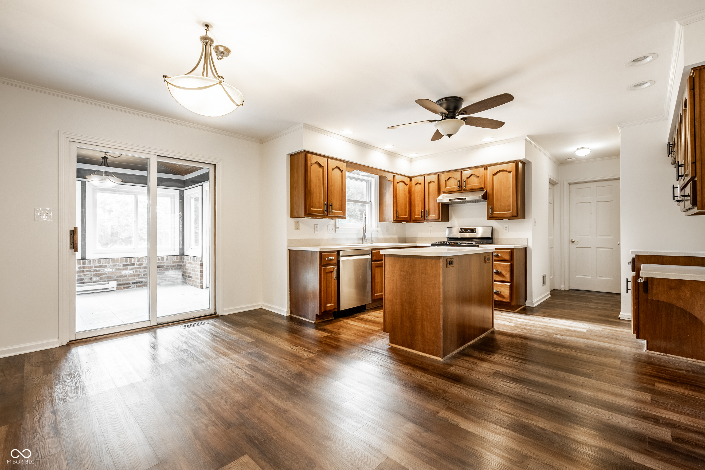 828 Pebble Brook Place