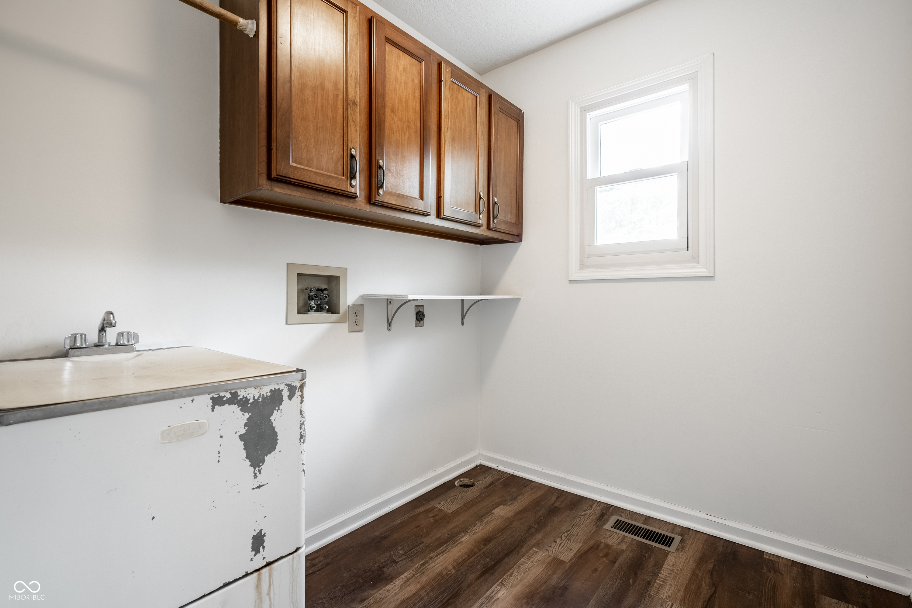 828 Pebble Brook Place