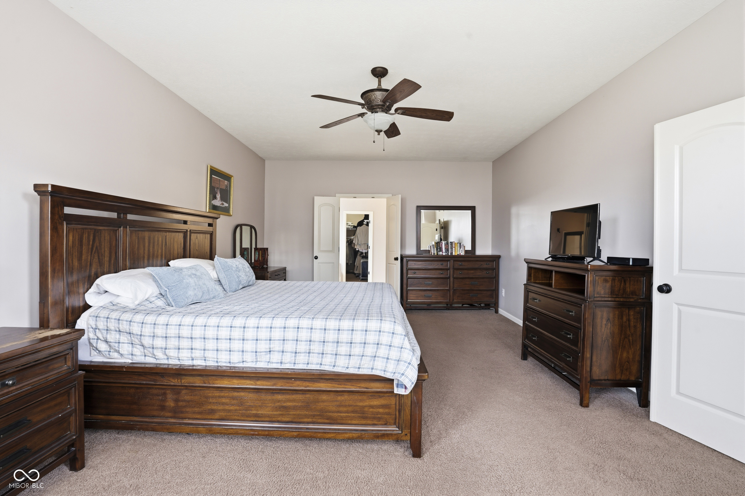 6093 Mountain Hawk Drive