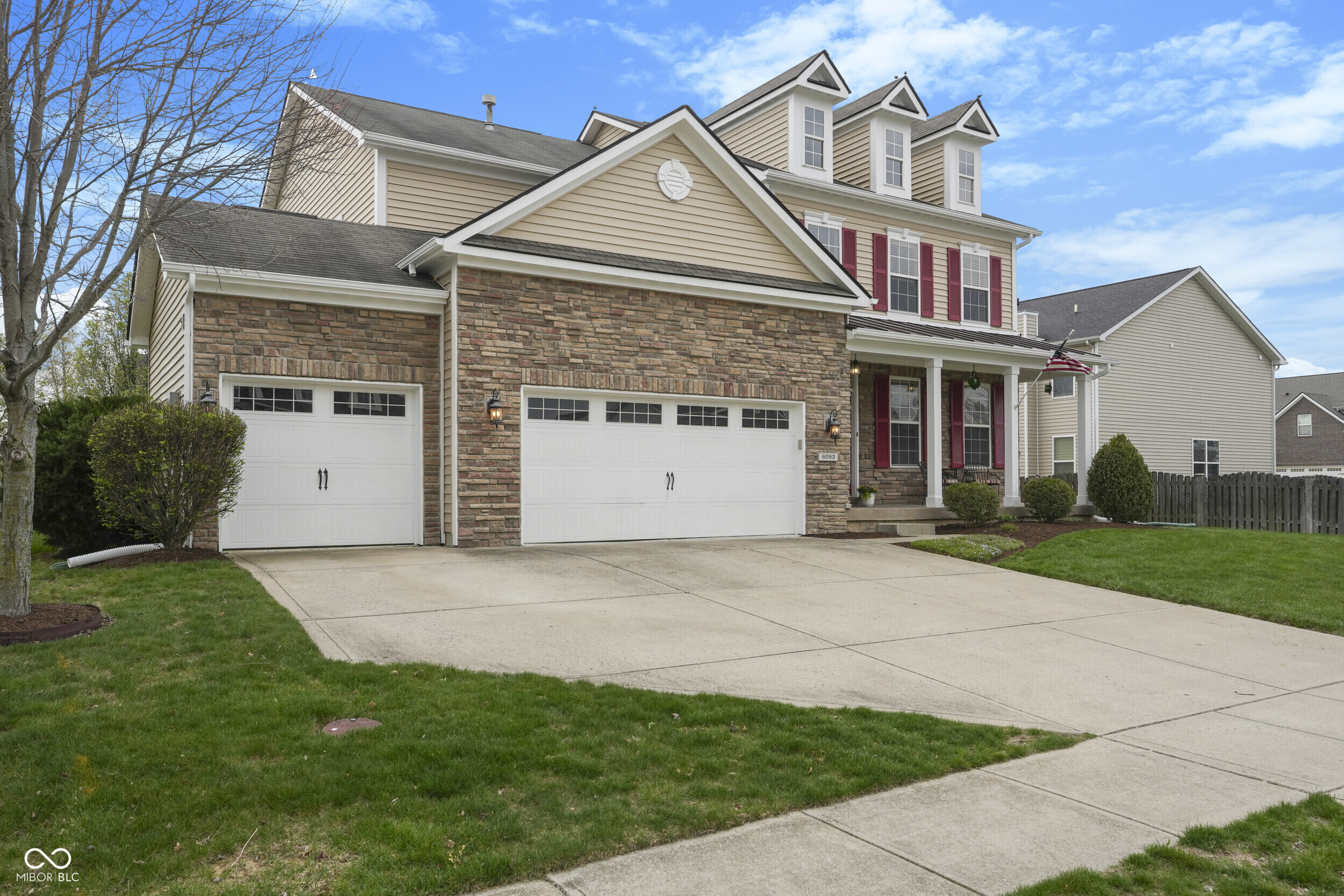 6093 Mountain Hawk Drive