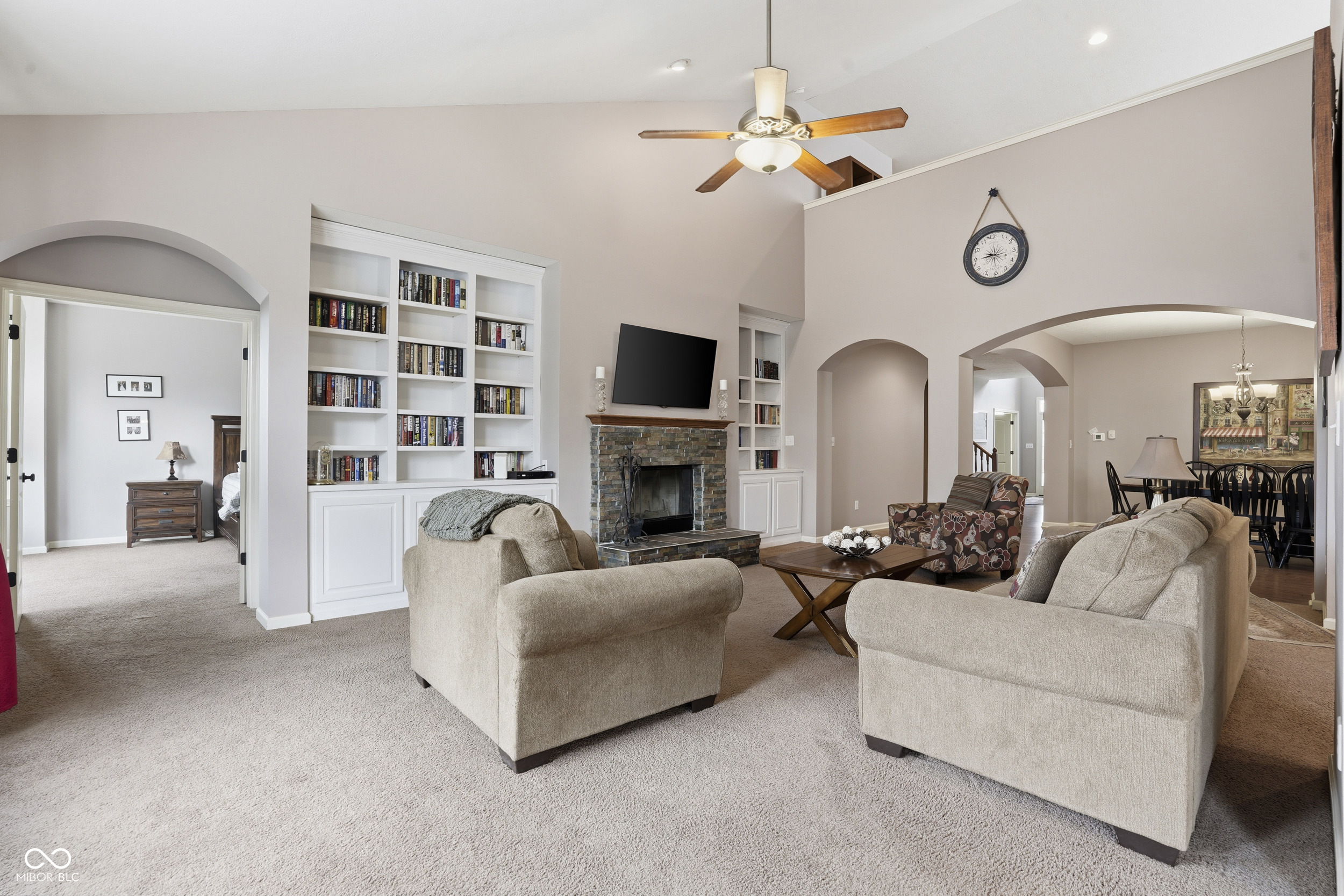 6093 Mountain Hawk Drive